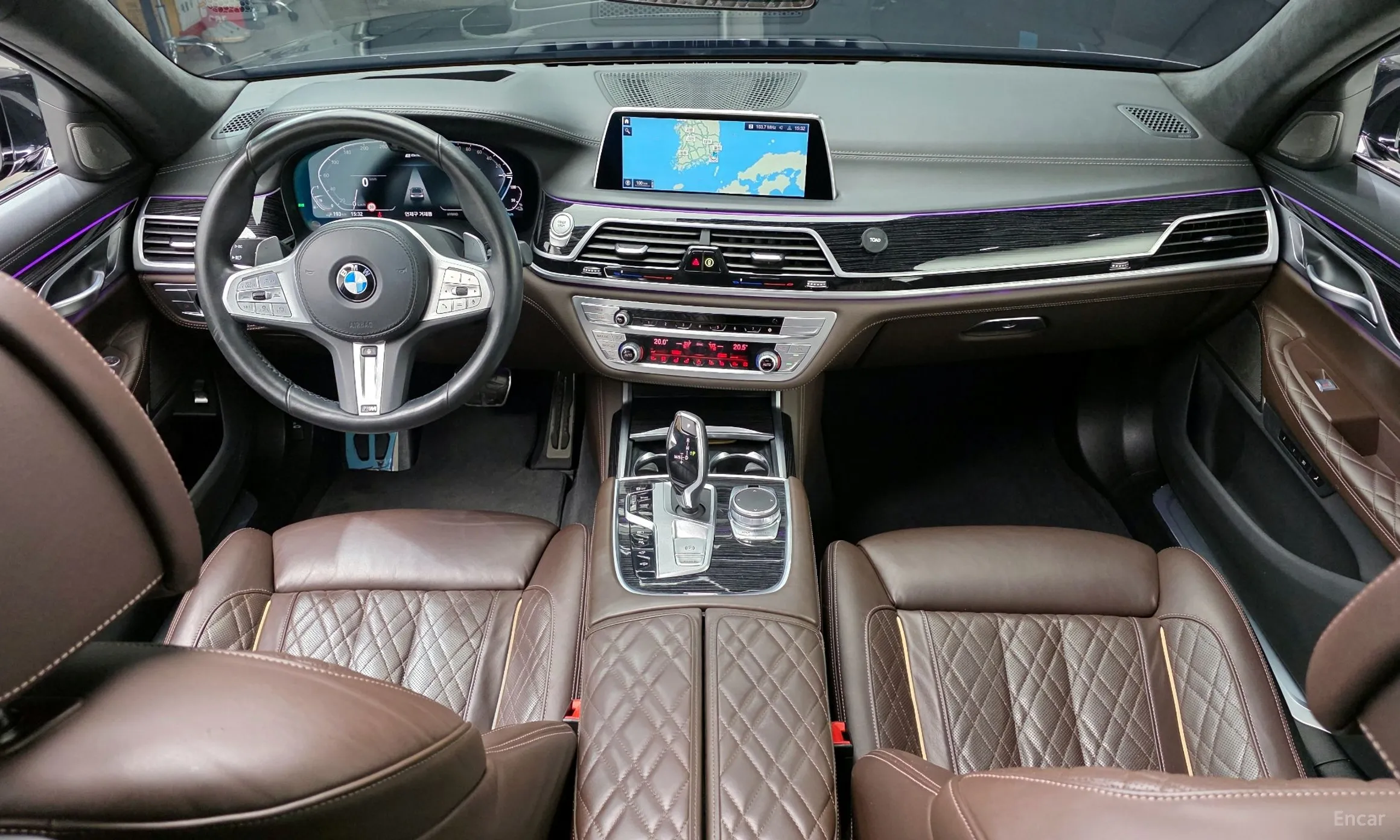 BMW 7 Series (G11) превью 4
