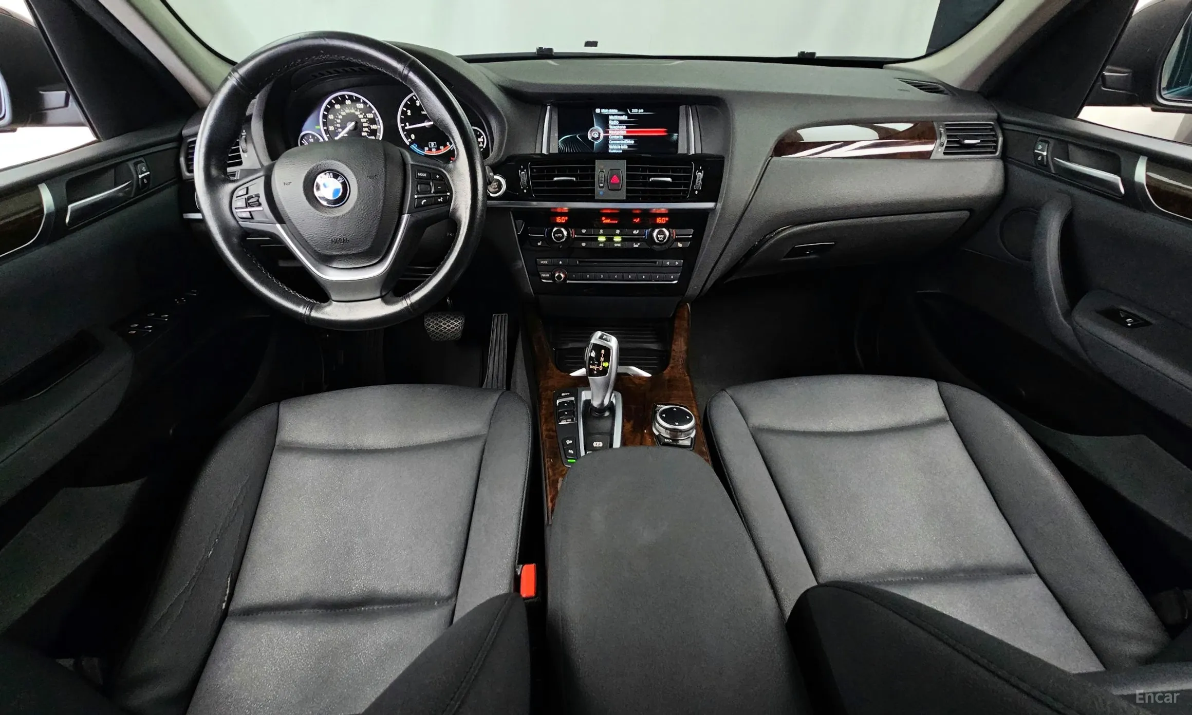 BMW X3 (F25) превью 4