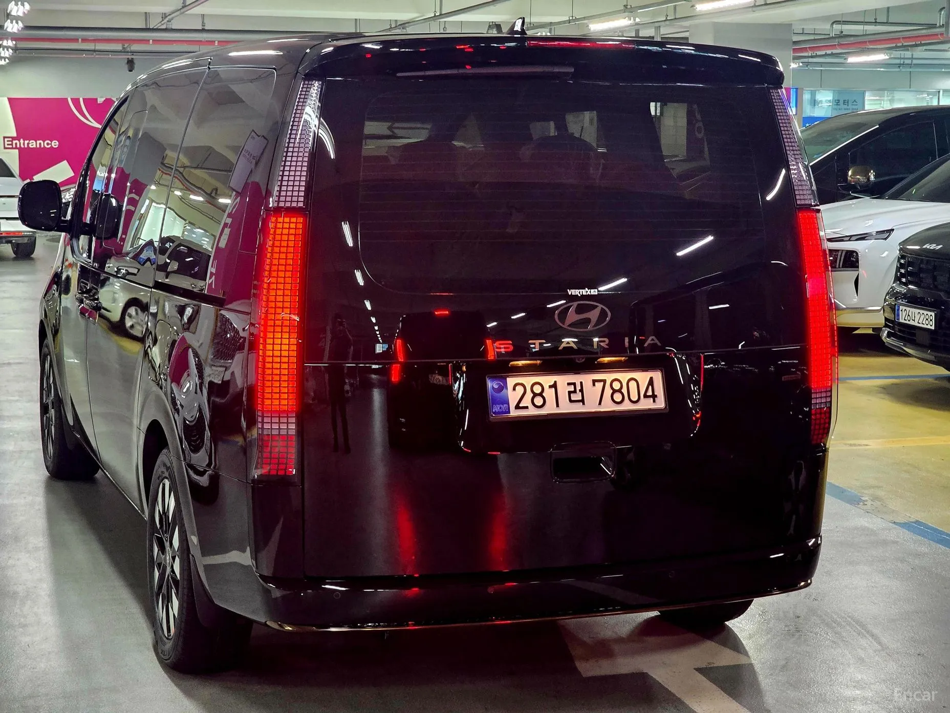 Hyundai Staria превью 3