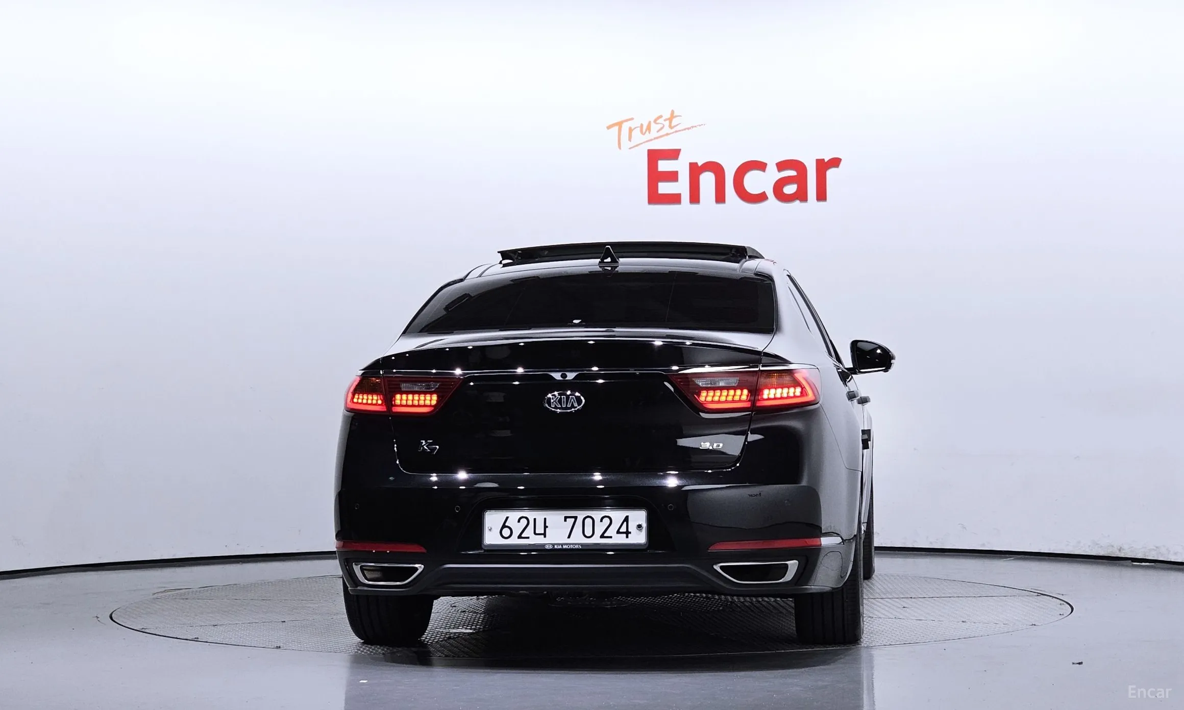 Kia K7 превью 3