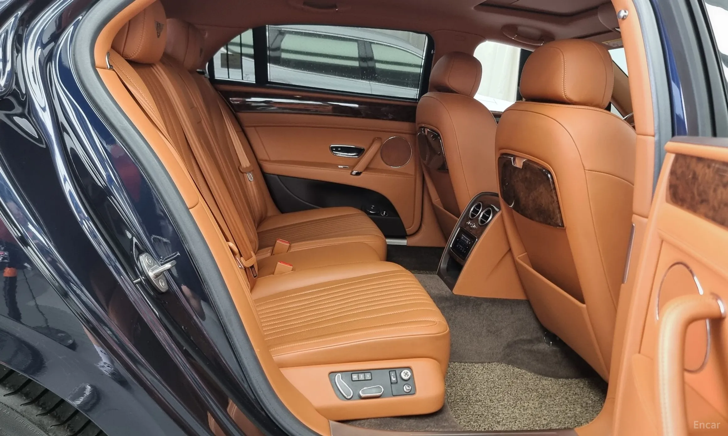 Bentley Flying Spur 2nd Generation превью 12