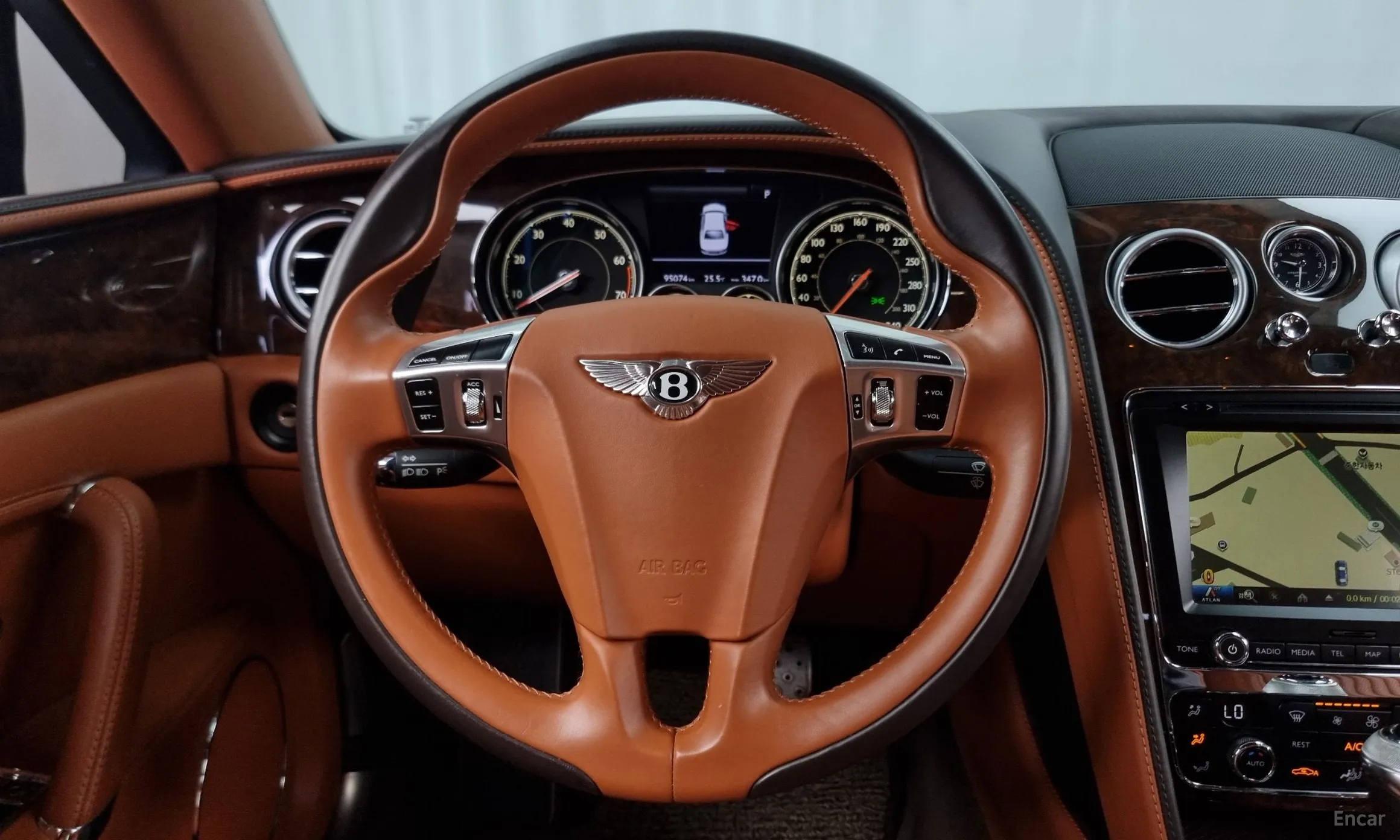 Bentley Flying Spur 2nd Generation превью 13