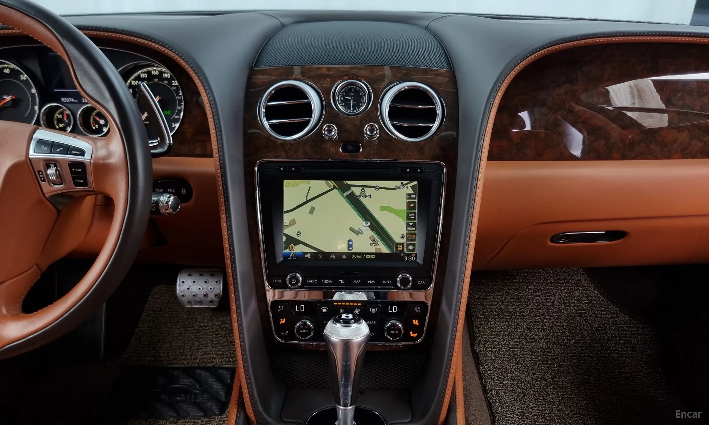 Bentley Flying Spur 2nd Generation превью 14