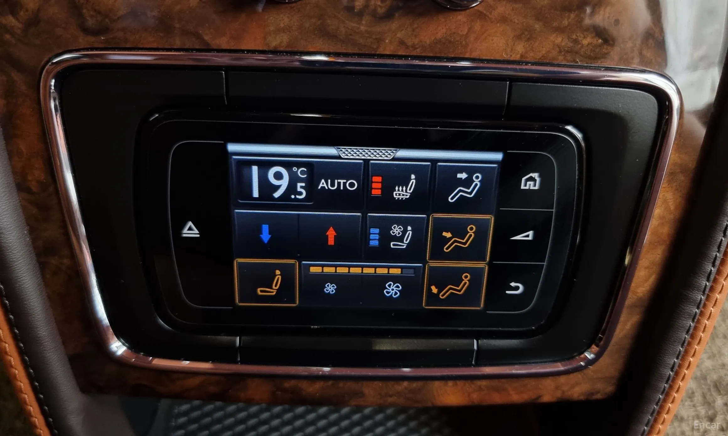 Bentley Flying Spur 2nd Generation превью 19