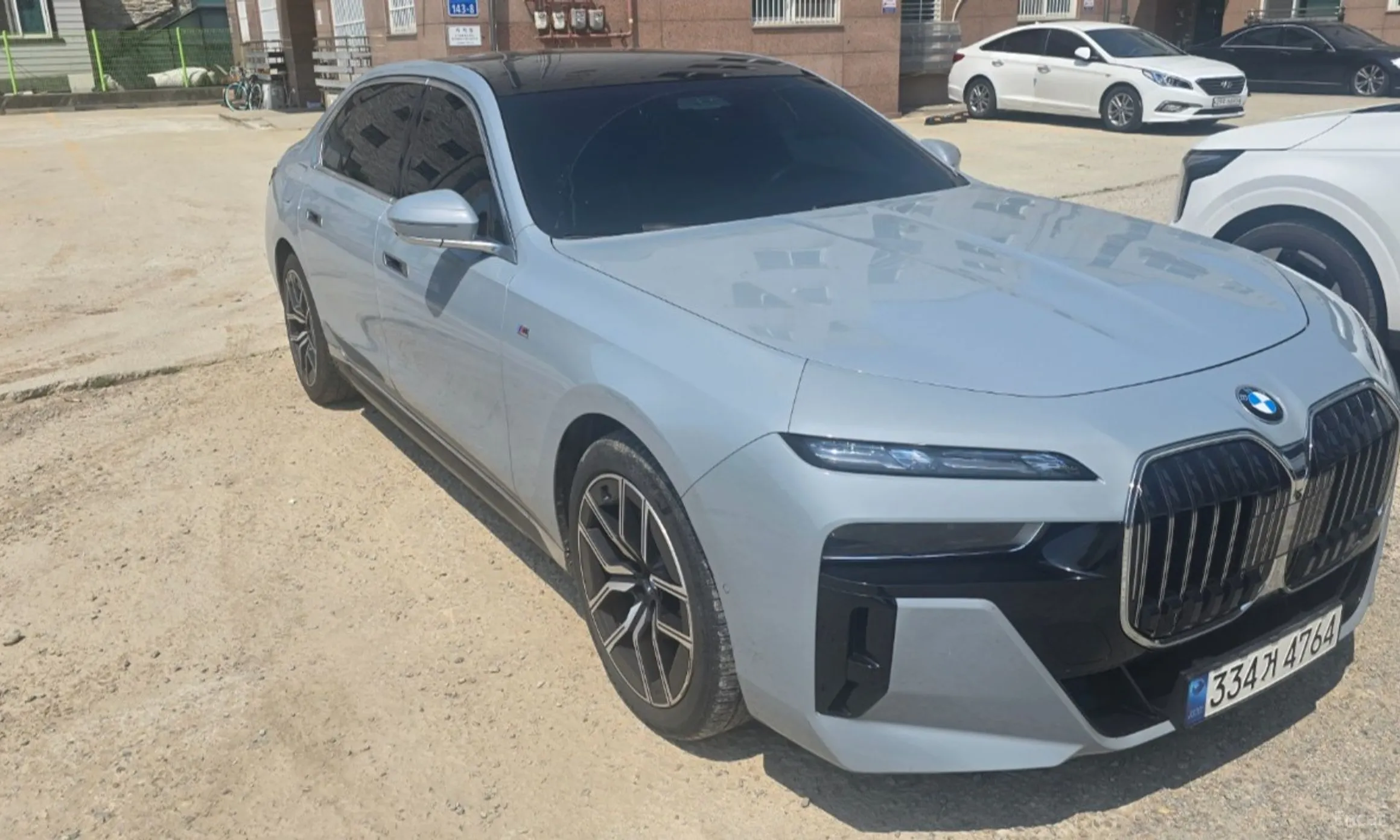 BMW 7 Series (G11) превью 2