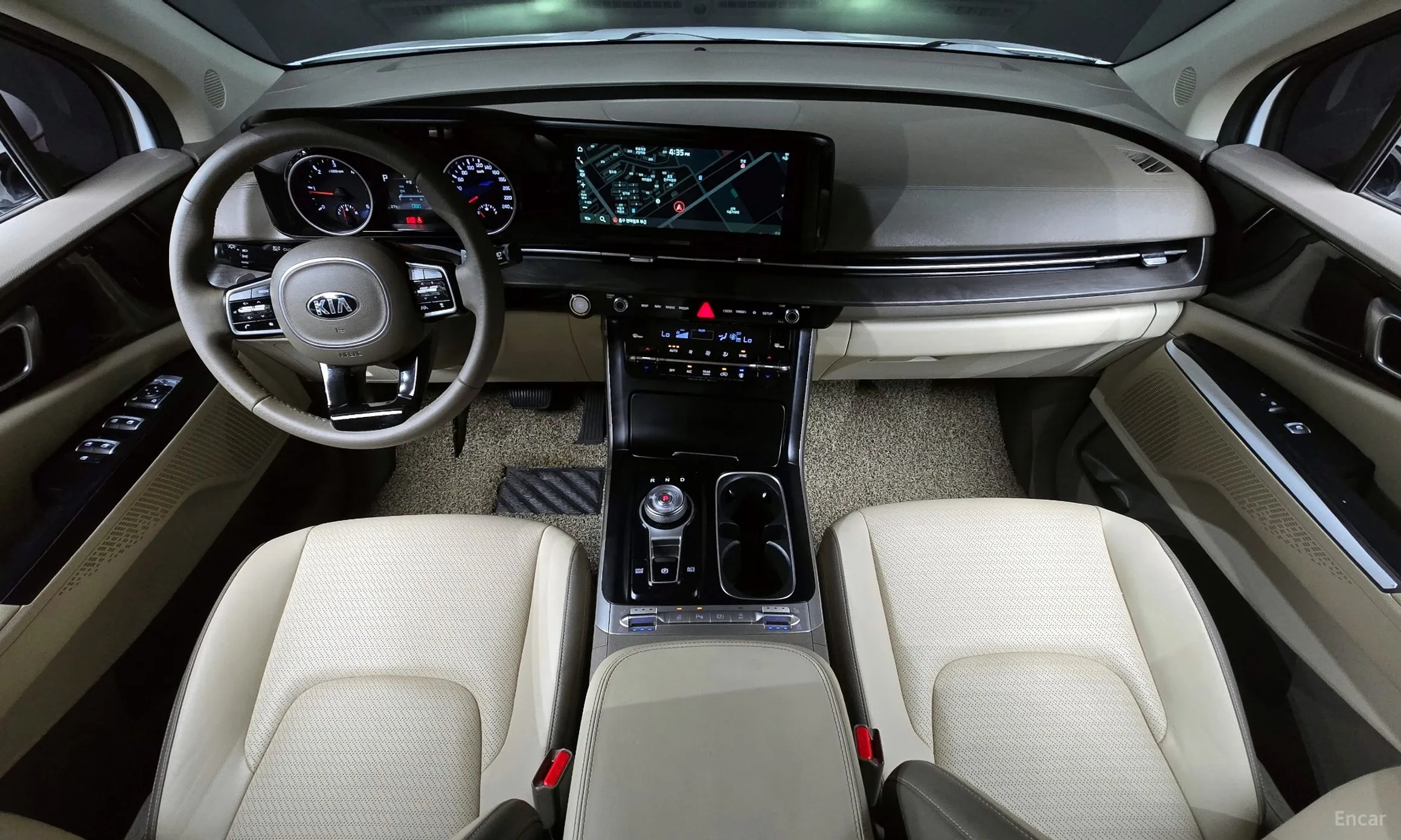 Kia Carnival Gen 4 превью 4