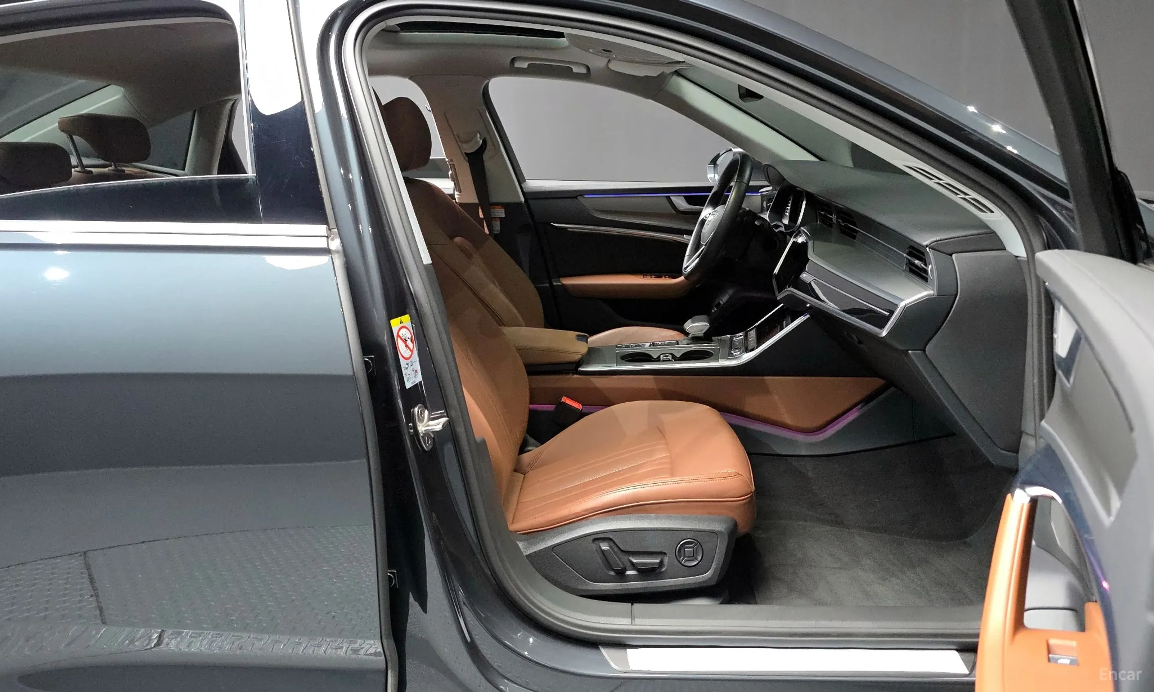 Audi A6 (C8) превью 11