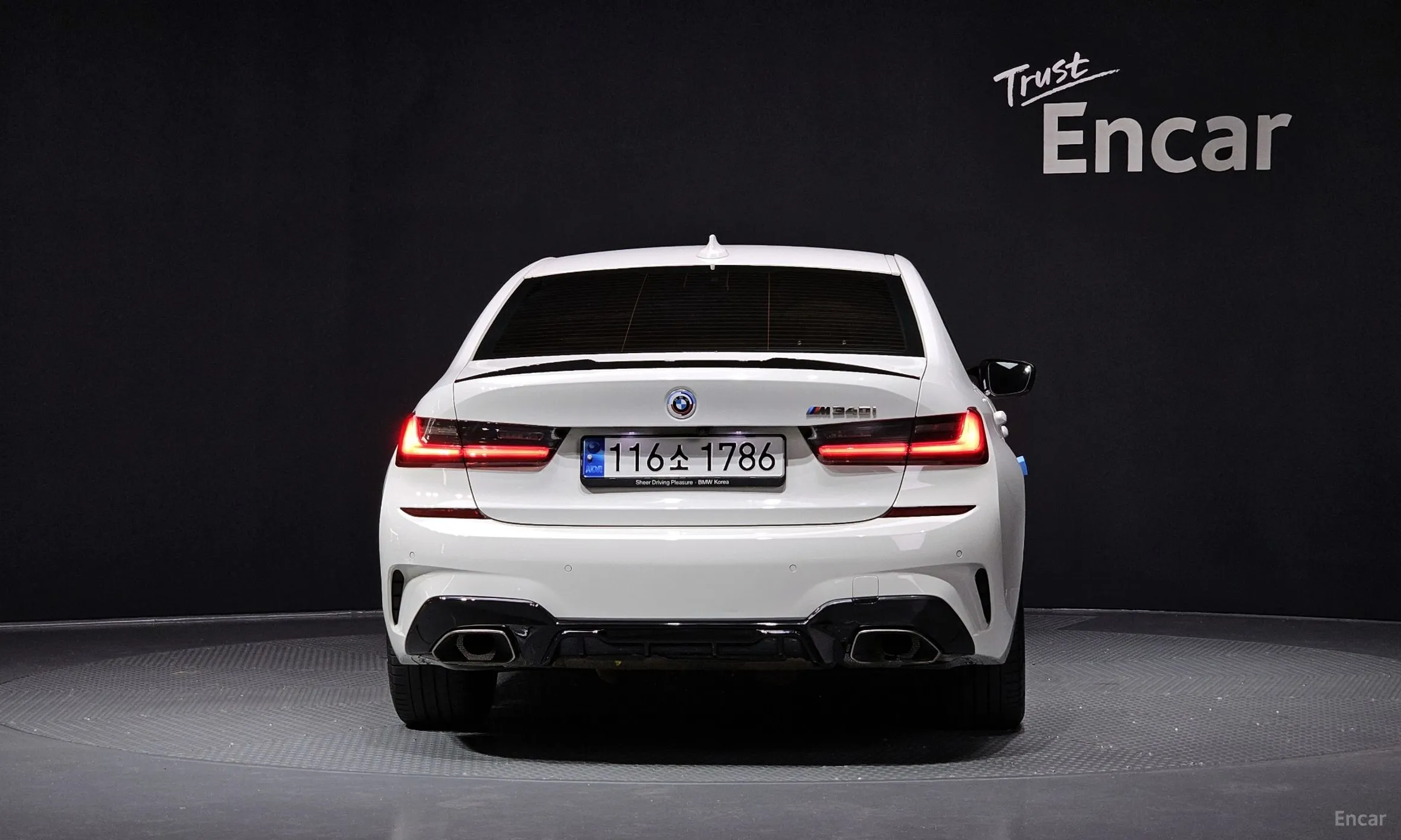 BMW 3 Series (G20) превью 3