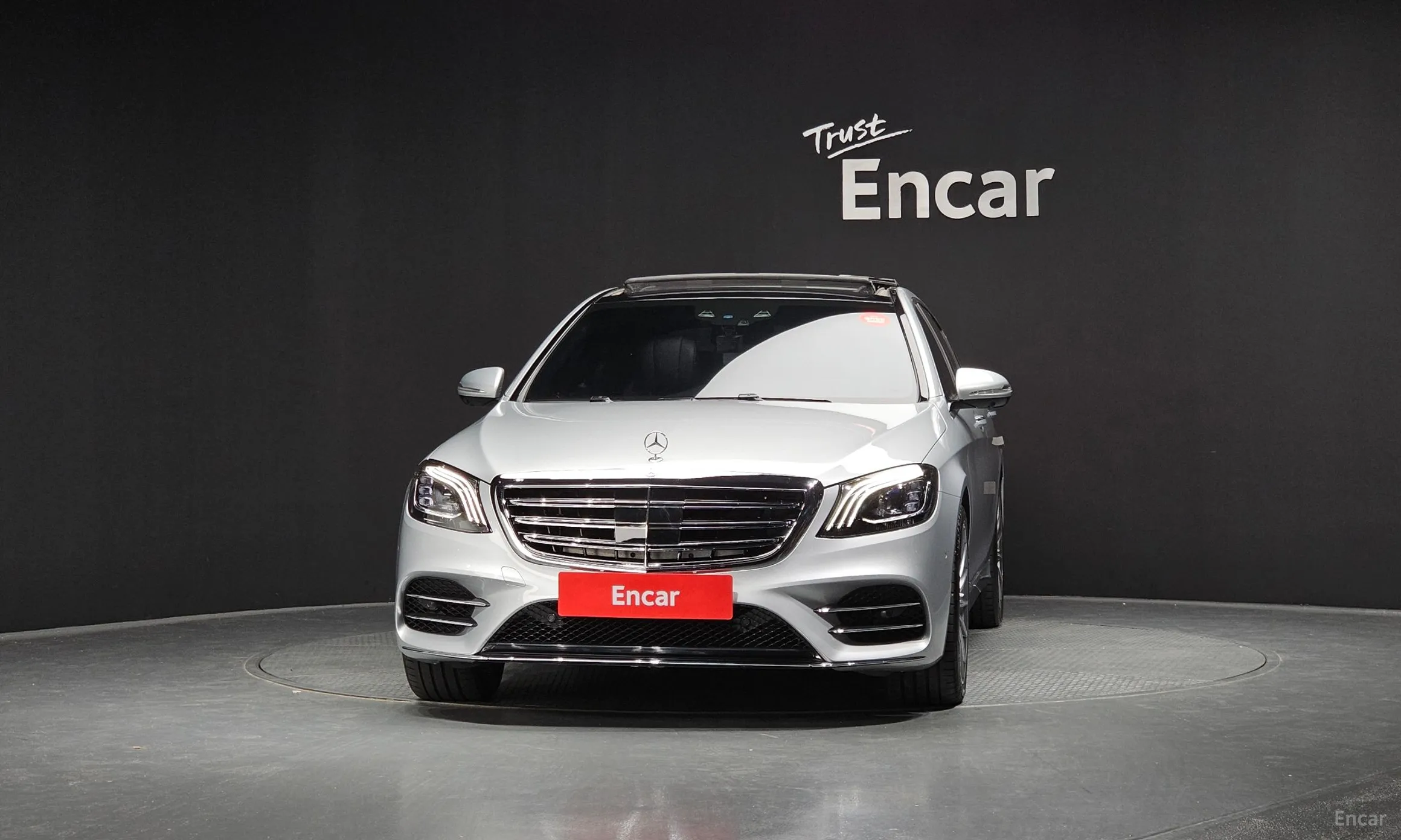 Mercedes Benz S-Class W222