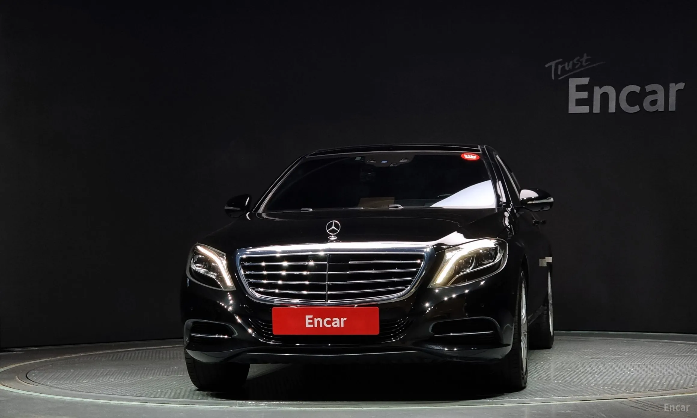 Mercedes Benz S-Class W222