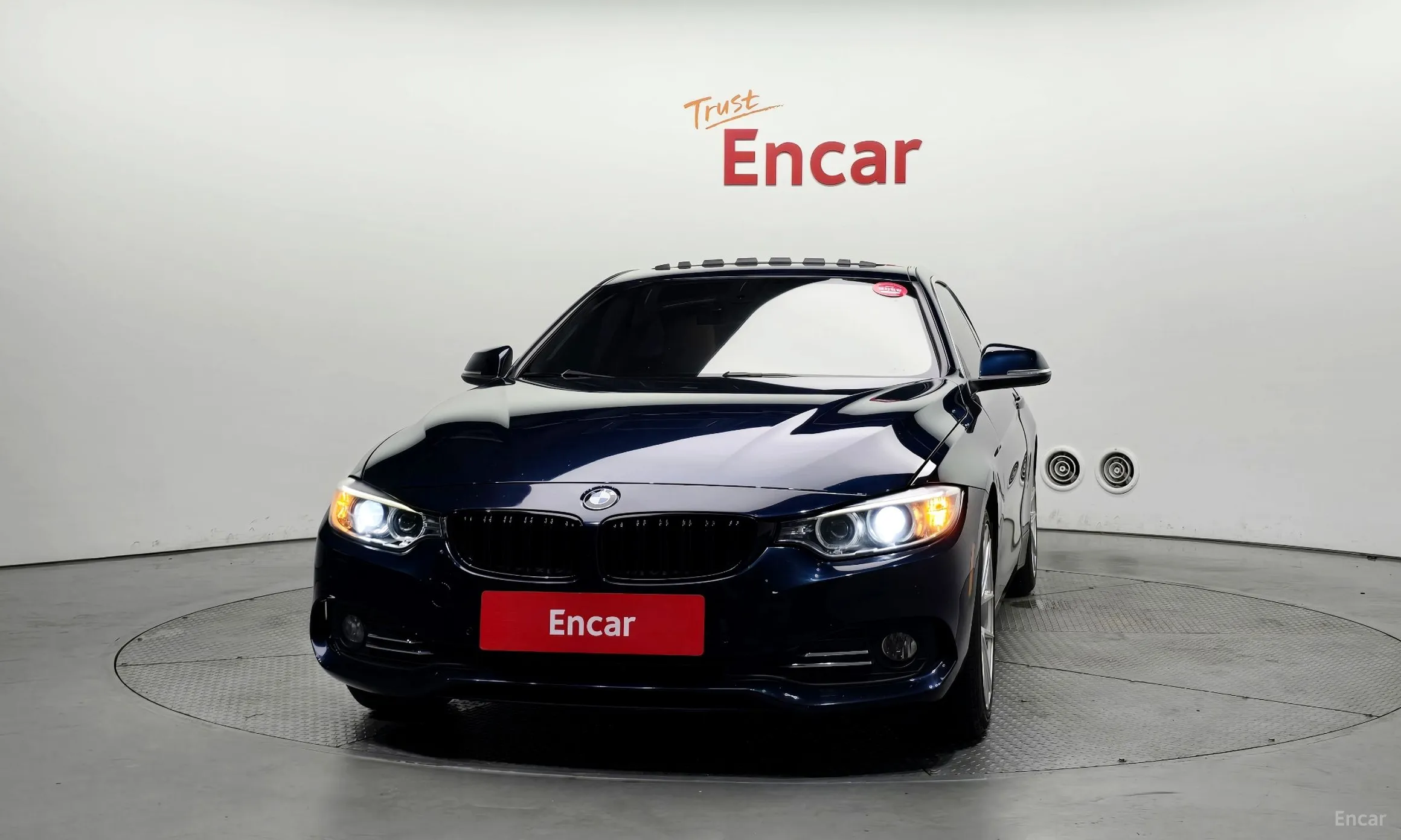BMW Series 4 (F32) превью 2