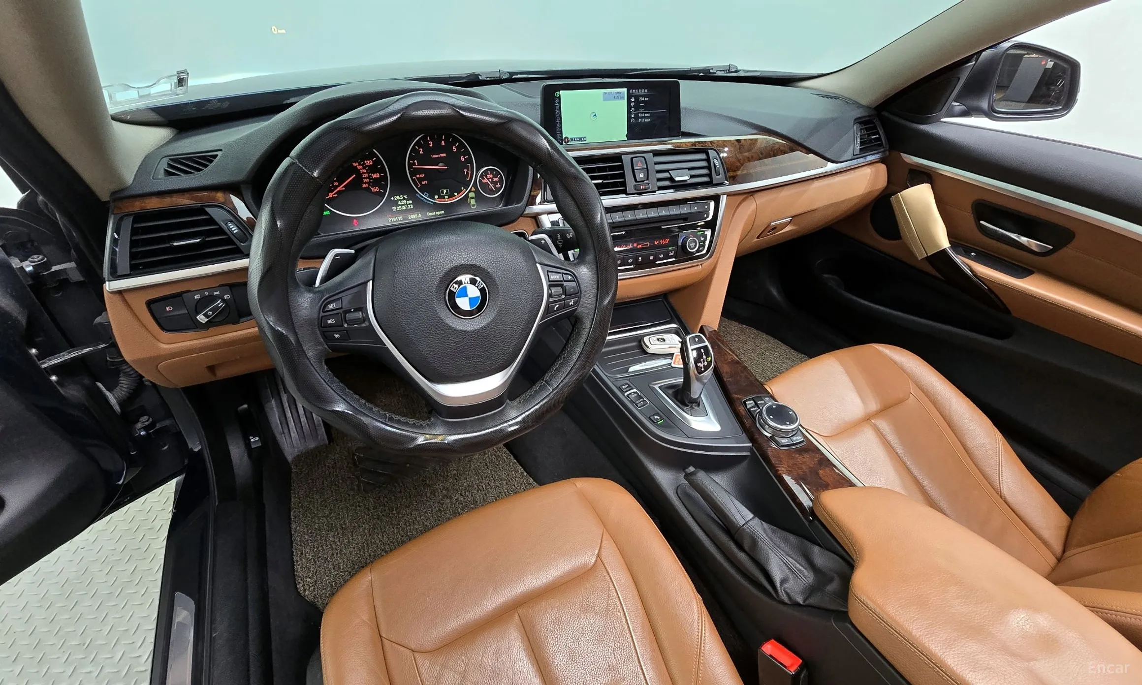 BMW Series 4 (F32) превью 4