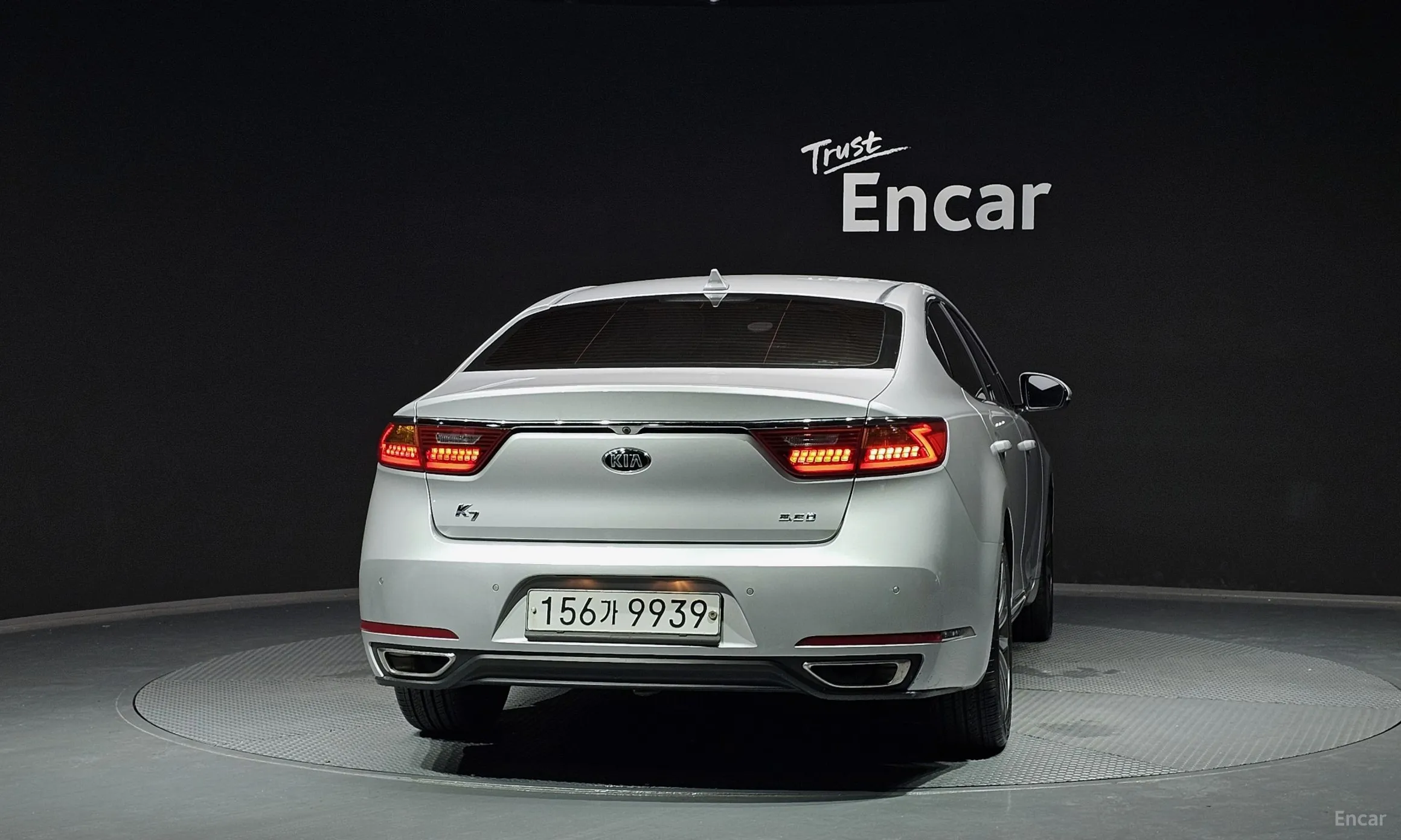 Kia K7 превью 3