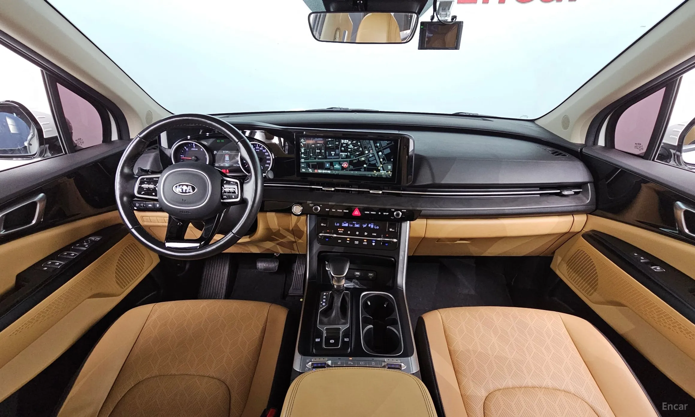 Kia Carnival Gen 4 превью 4