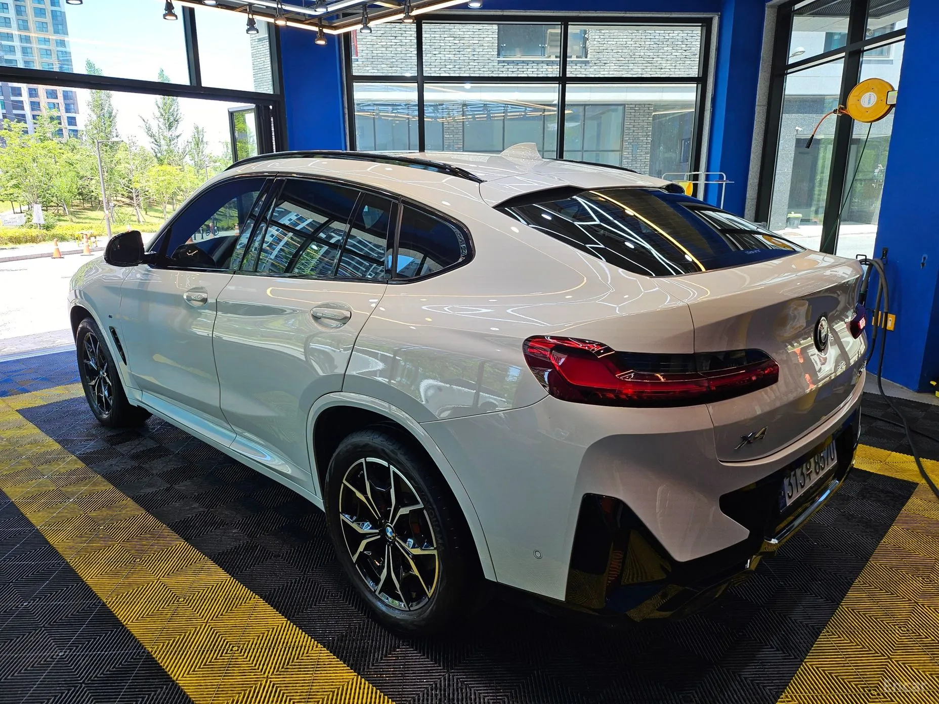 BMW X4 (G02) превью 6