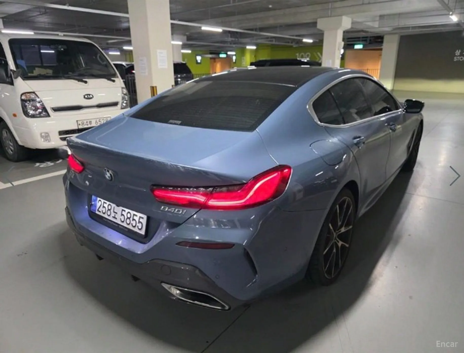BMW 8-series (G15) превью 2
