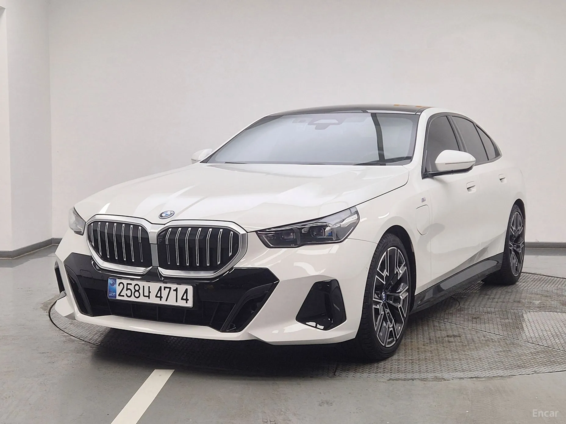 5 Series (G60)