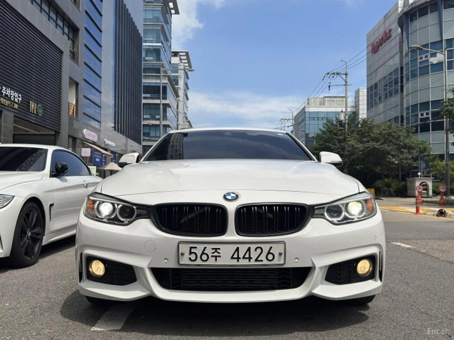 Series 4 (F32)