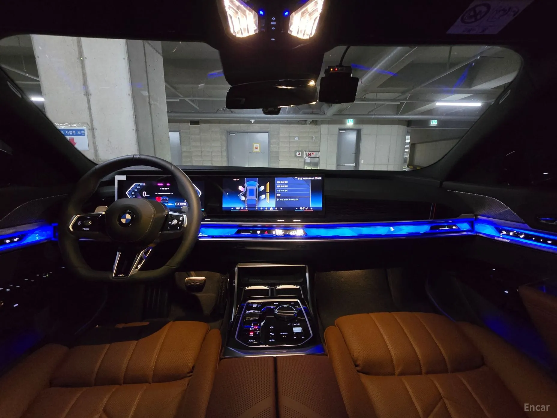 BMW 7 Series (G70) превью 4