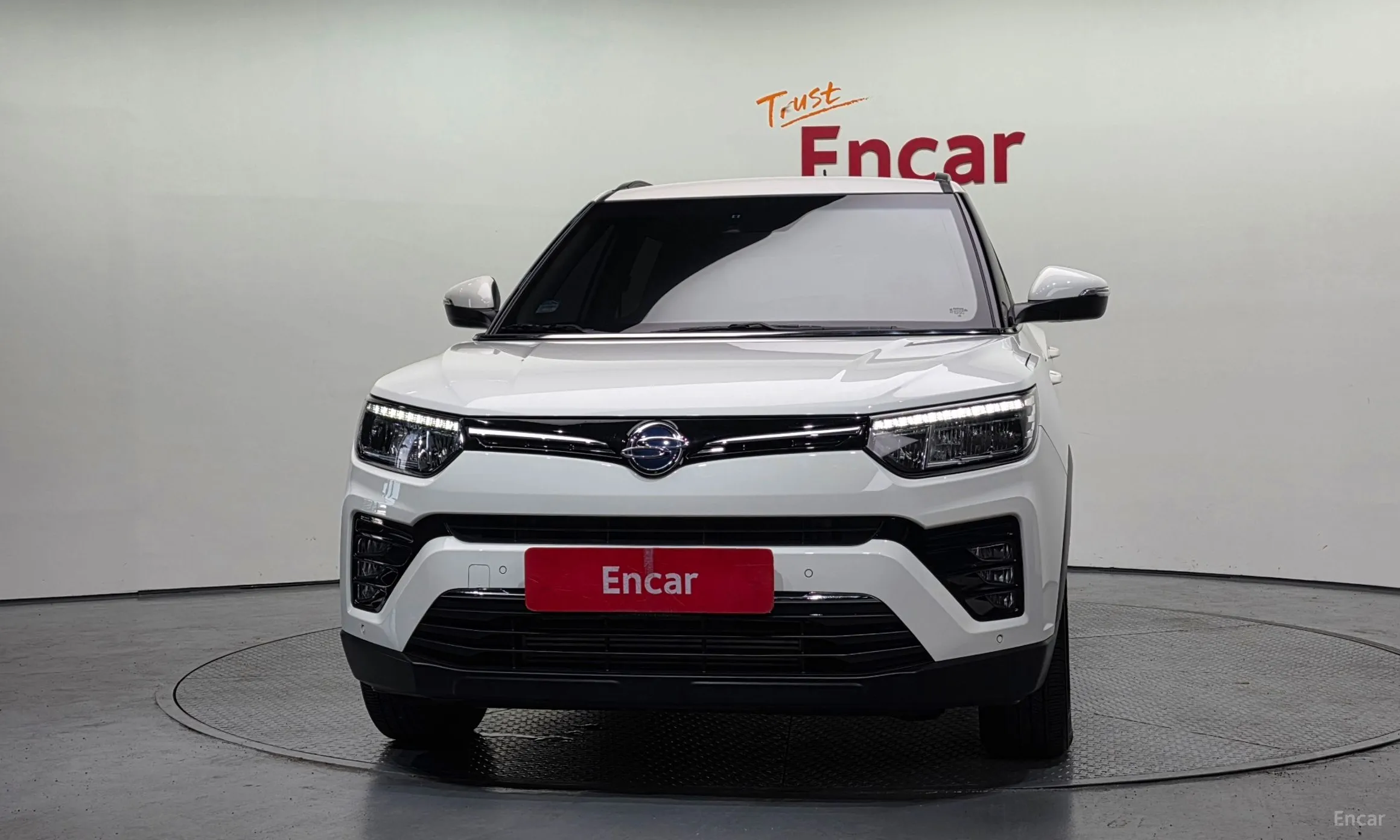 KG Mobility (SsangYong) Berry New Tivoli превью 2