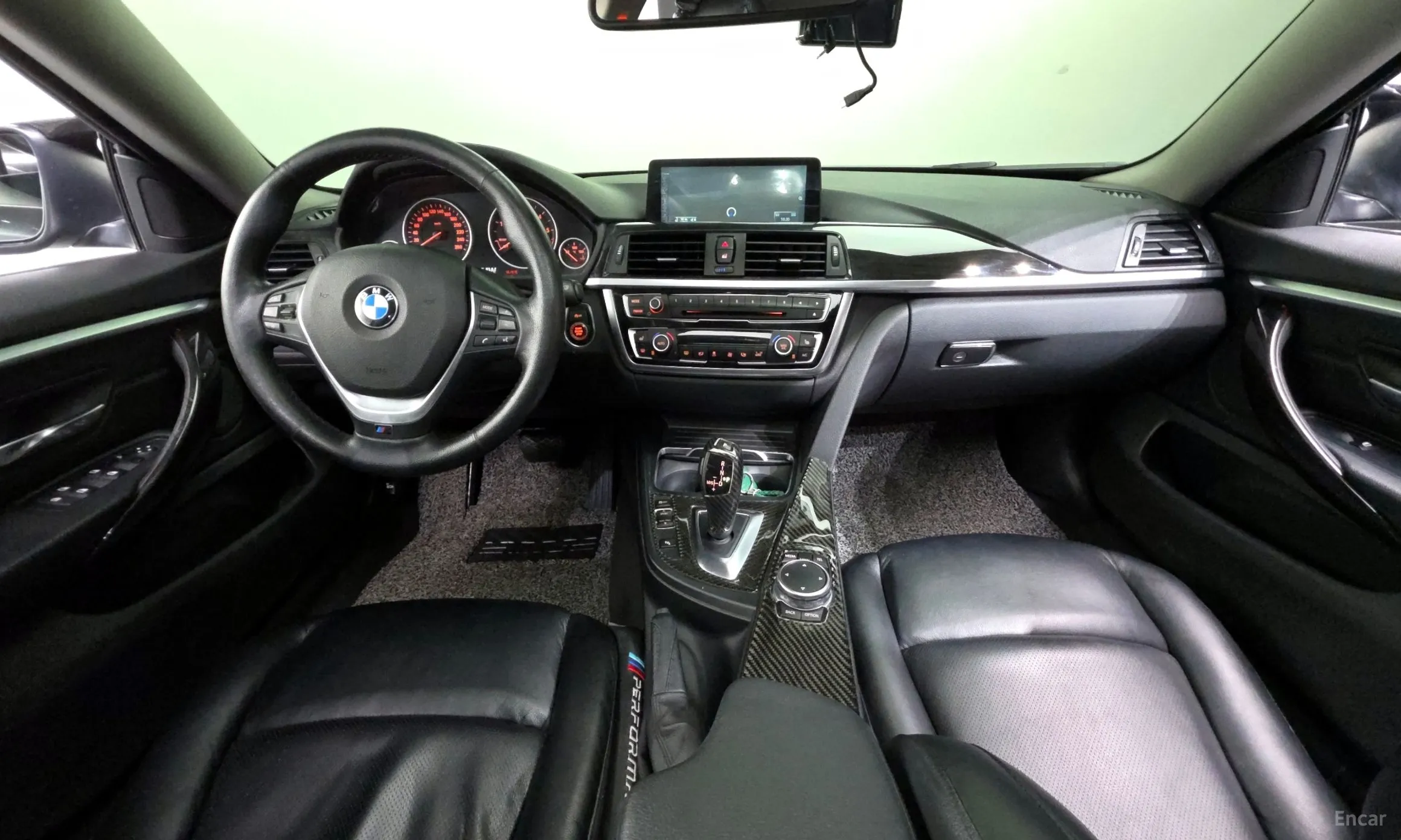 BMW Series 4 (F32) превью 4