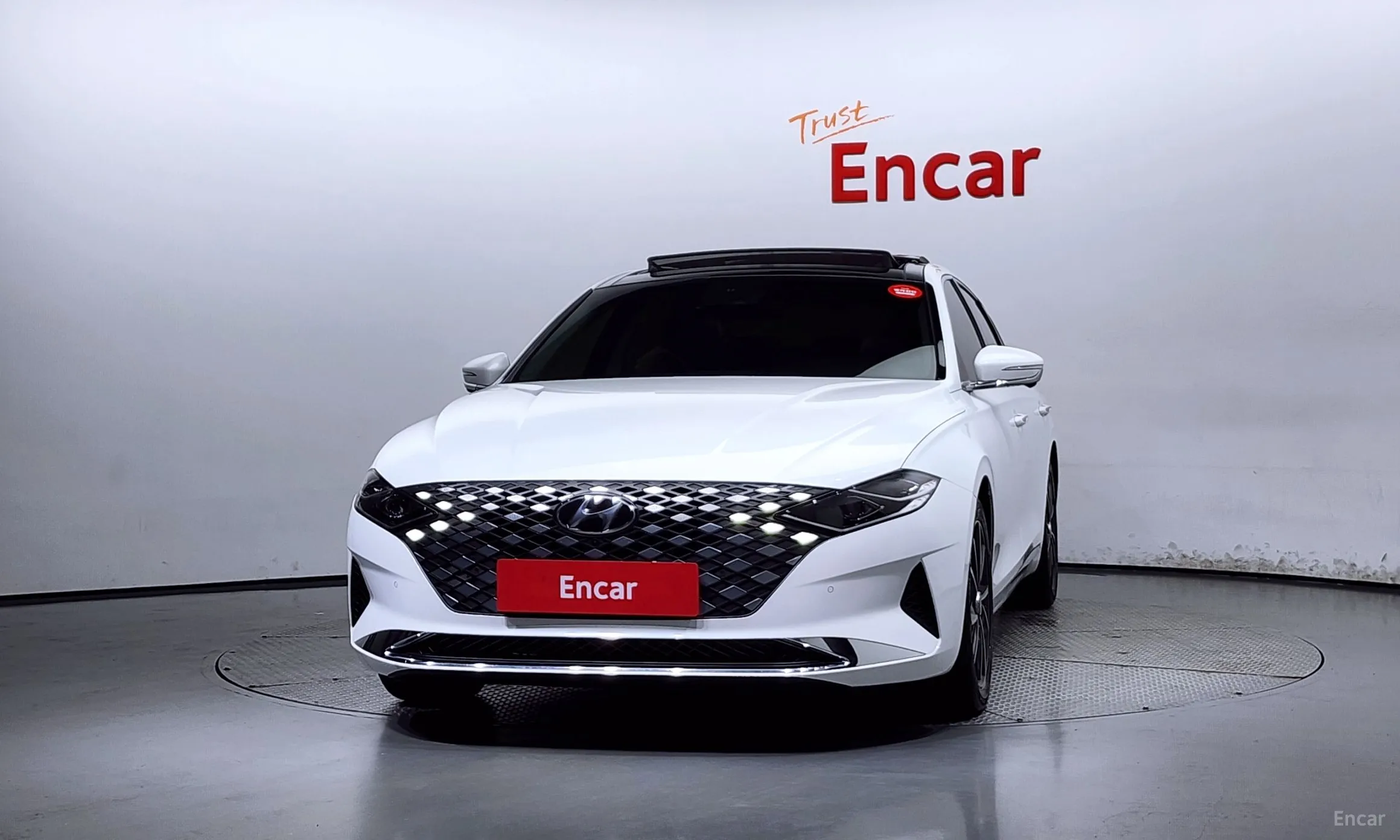 Hyundai Grandeur IG превью 2