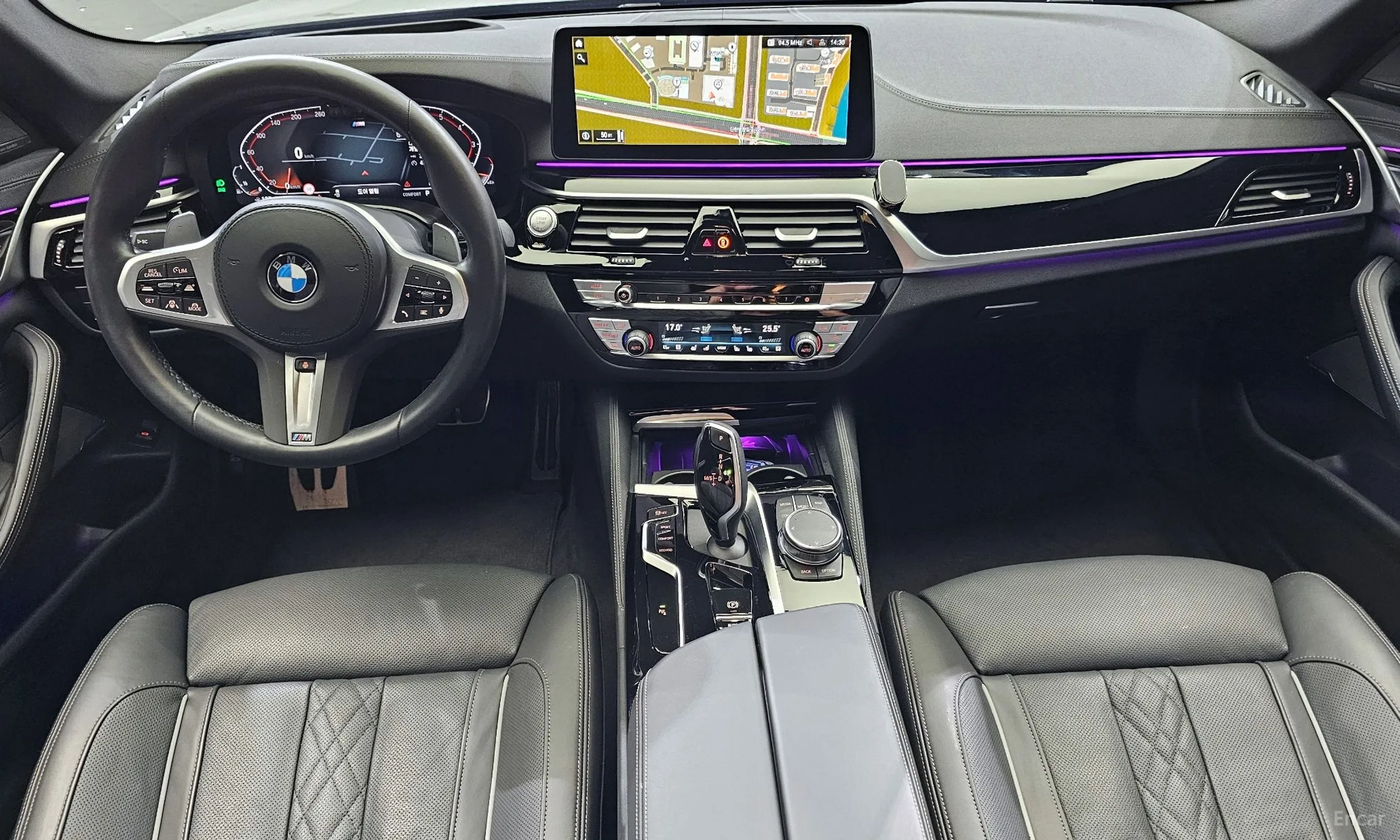 BMW 5 Series (G30) превью 4
