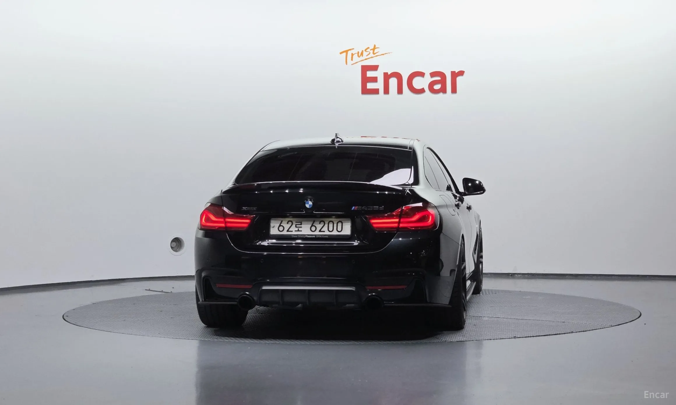 BMW Series 4 (F32) превью 3