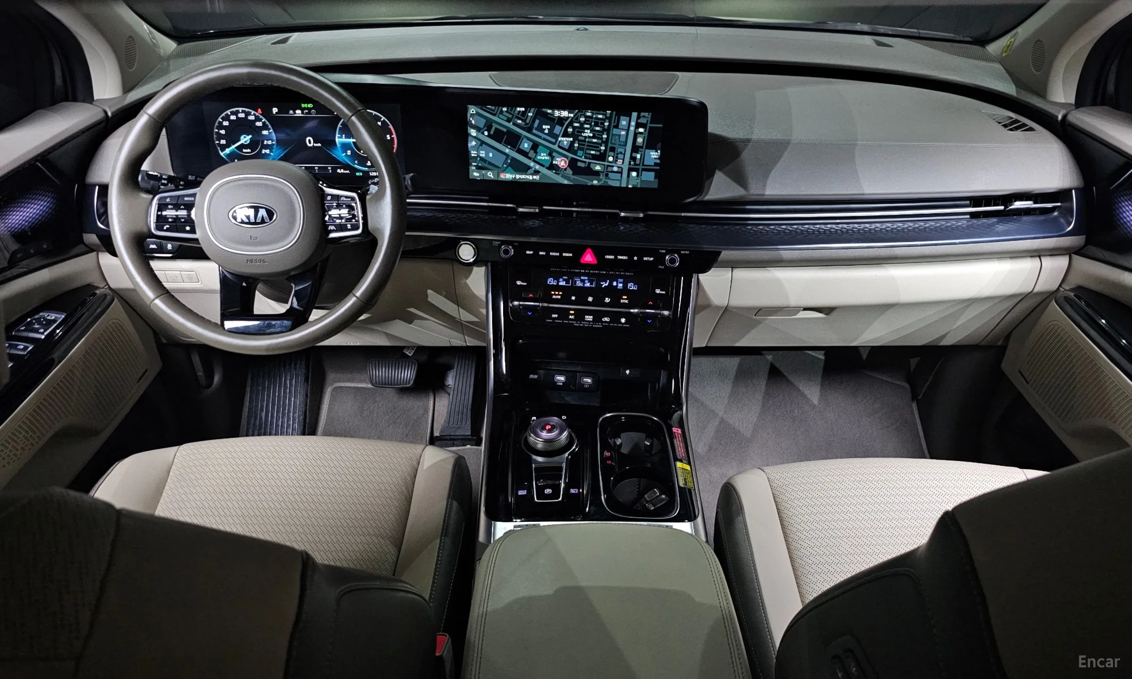 Kia Carnival Gen 4 превью 4