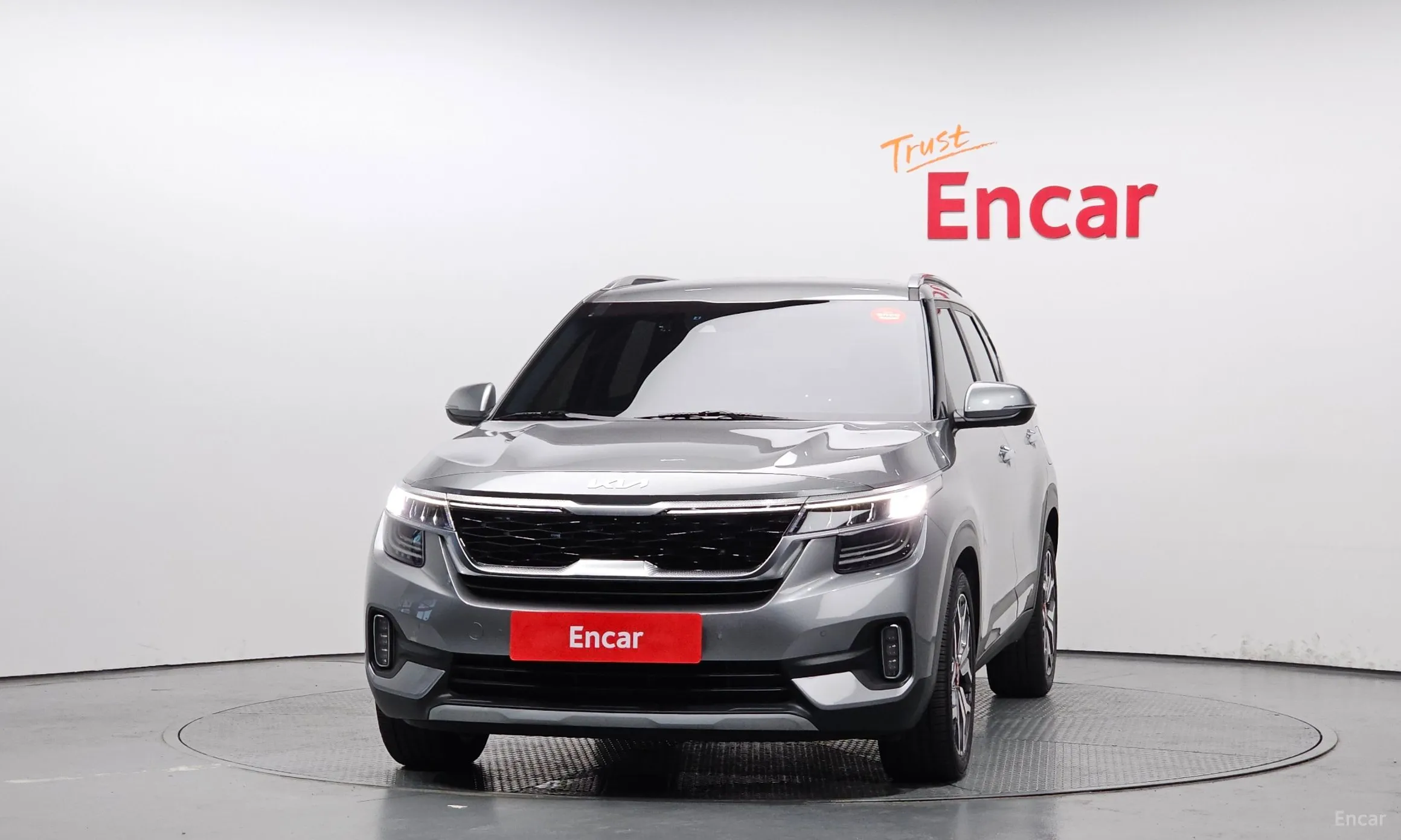 Kia Seltos превью 2