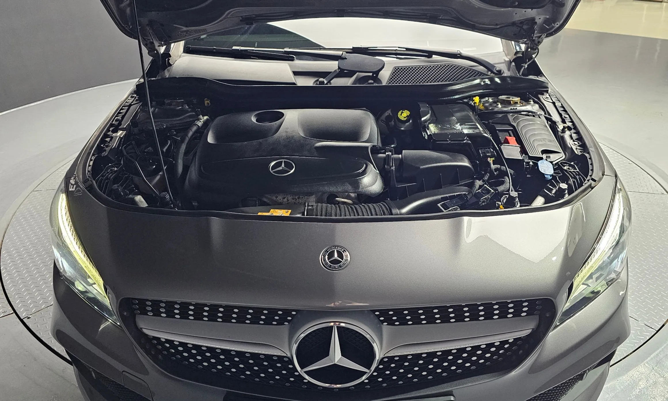 Mercedes Benz CLA-Class C117 превью 6