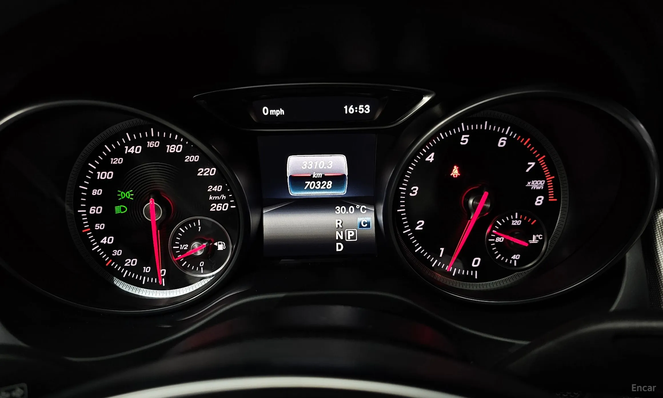 Mercedes Benz CLA-Class C117 превью 8