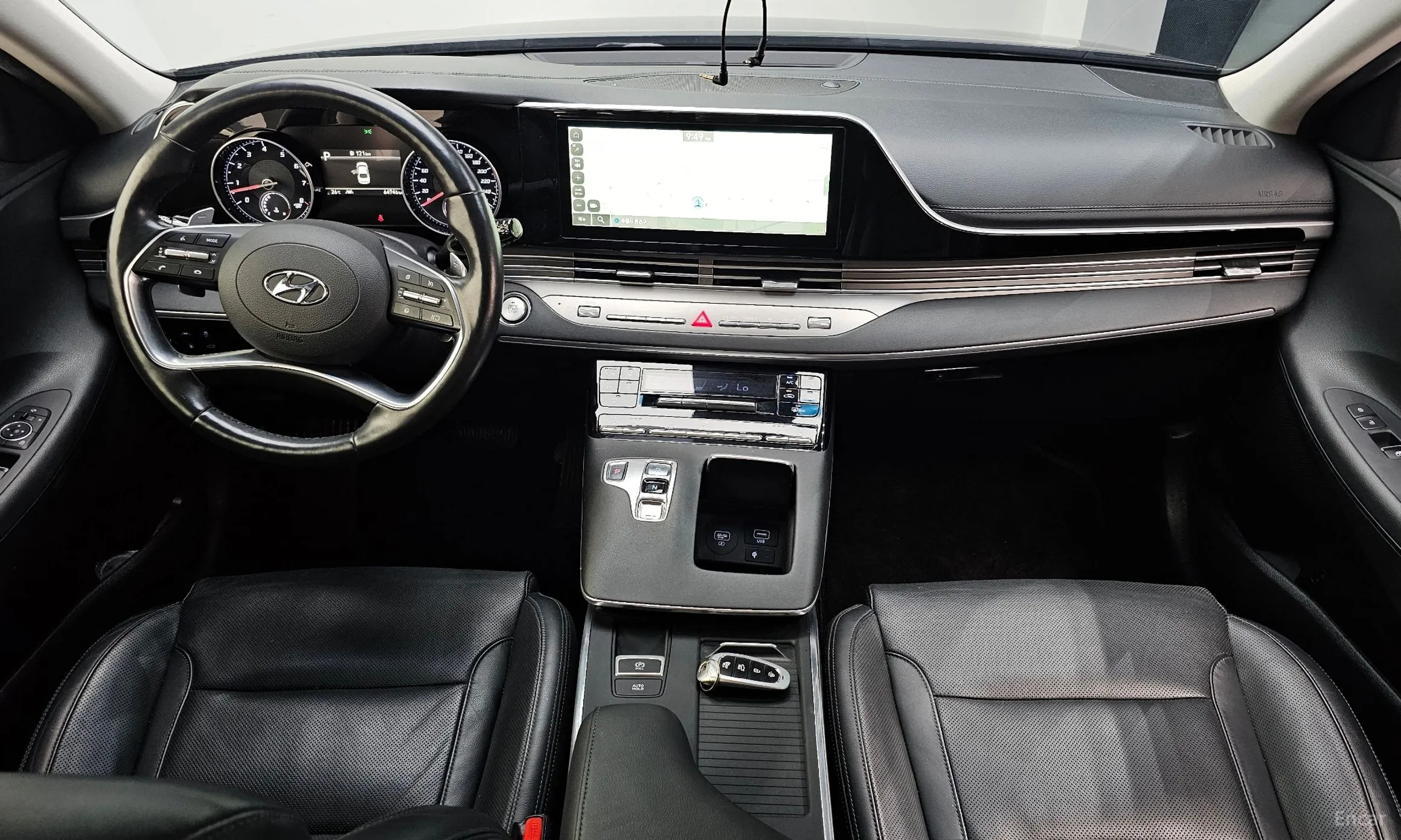Hyundai Grandeur IG превью 4