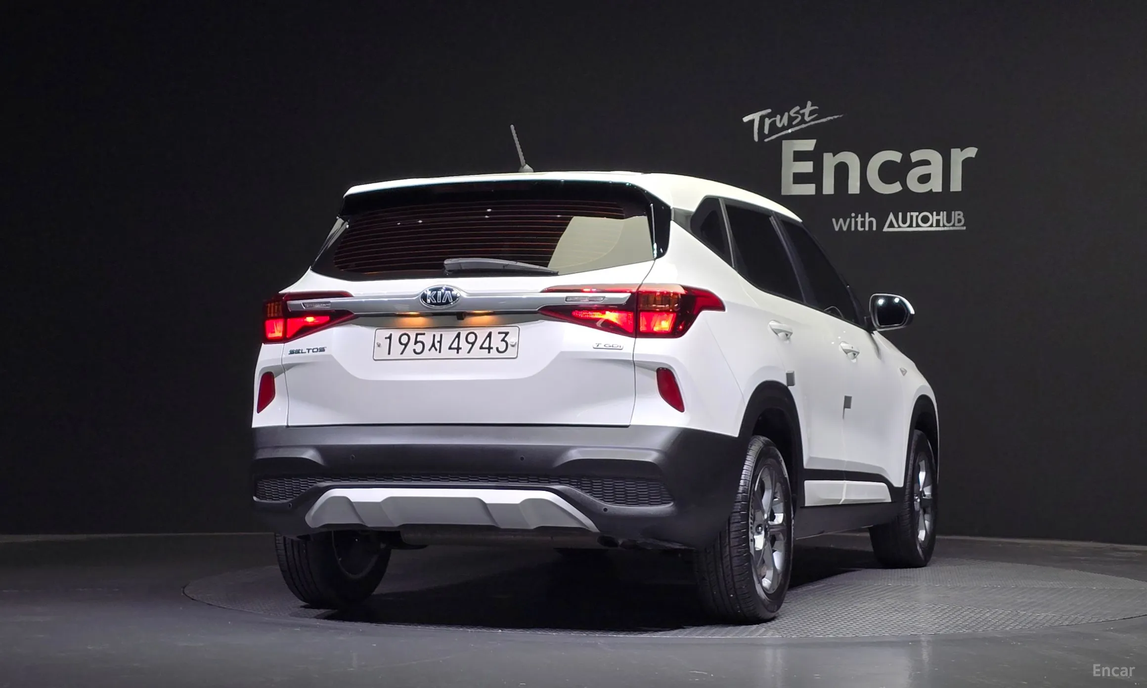 Kia Seltos превью 3