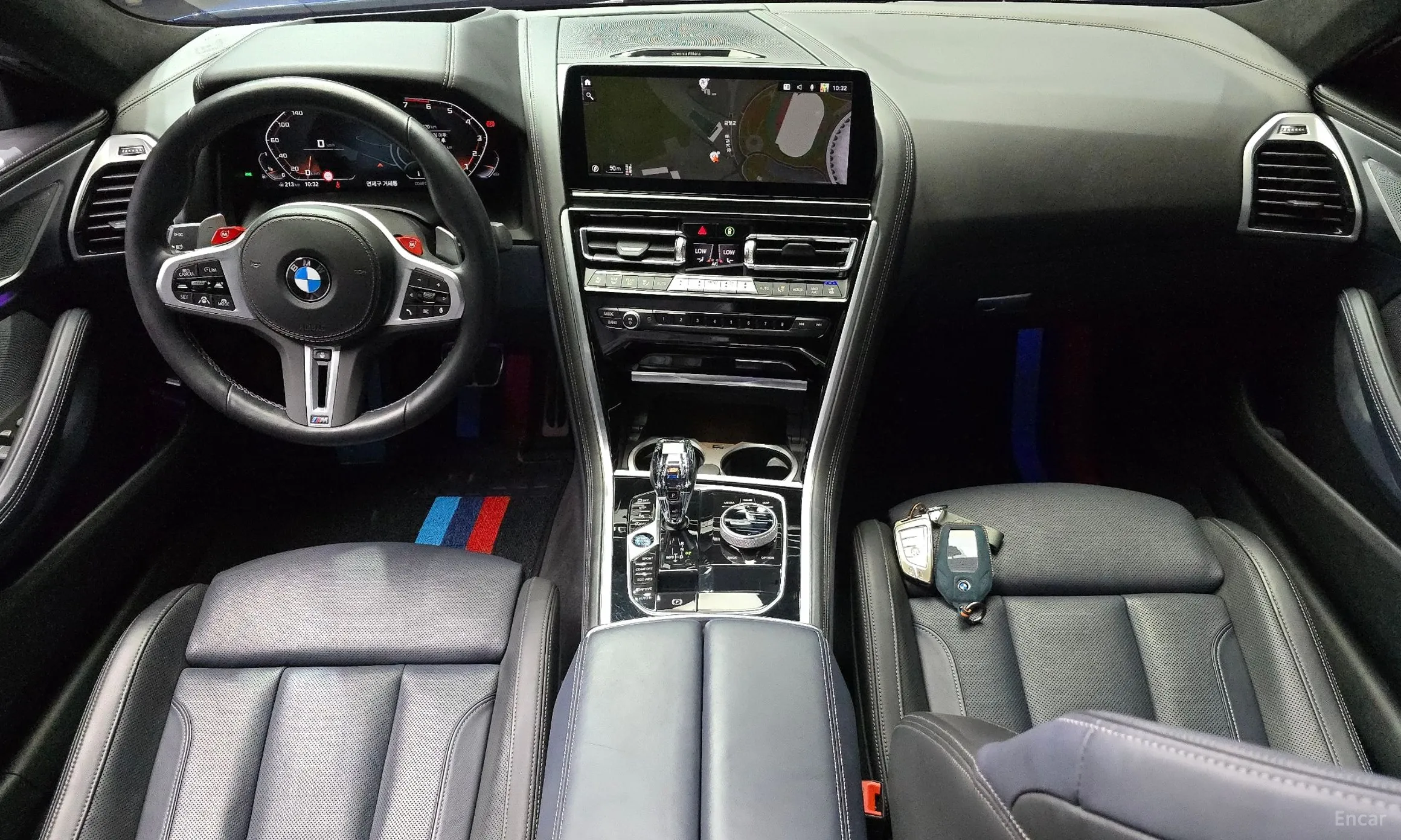 BMW 8-series (G15) превью 4