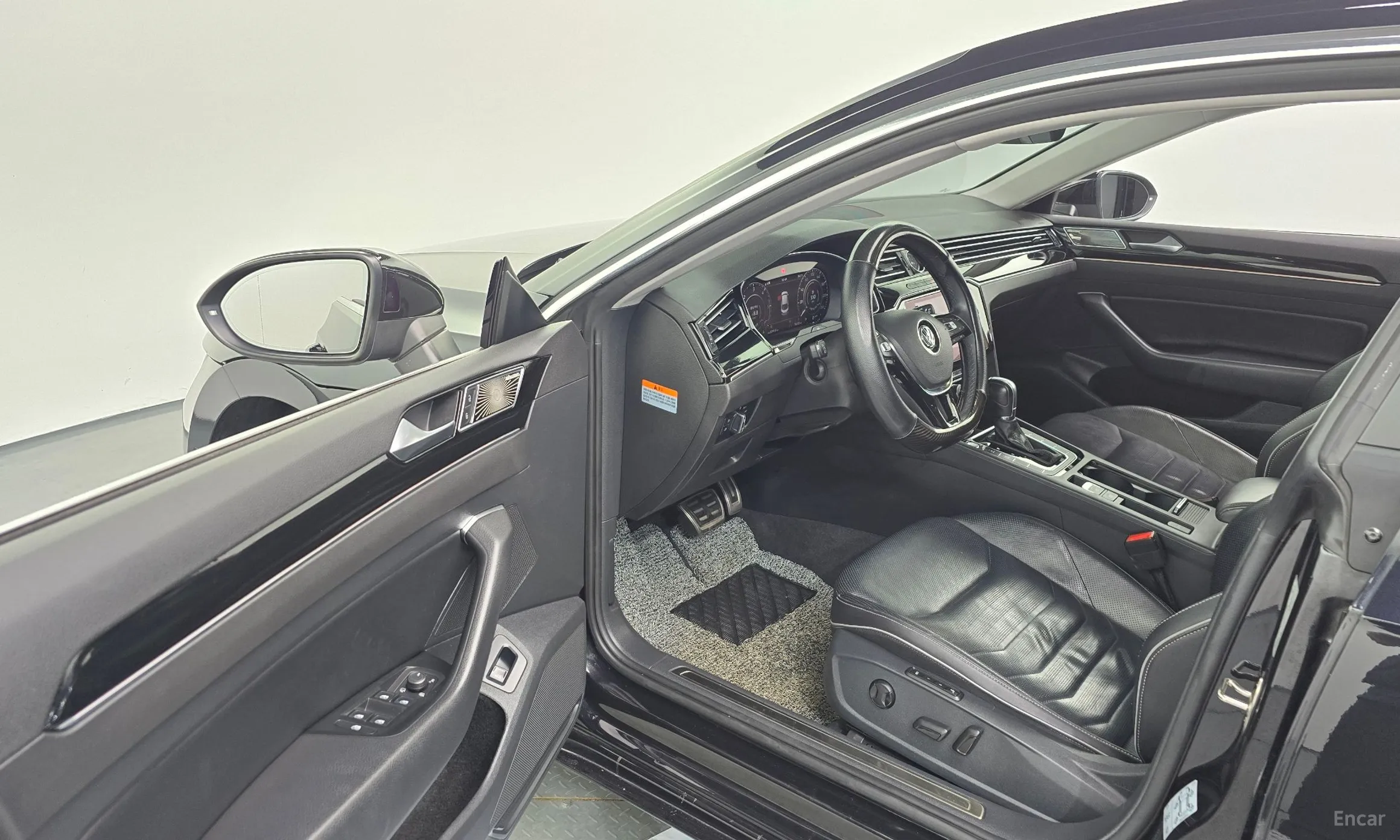 Volkswagen Ateon превью 10