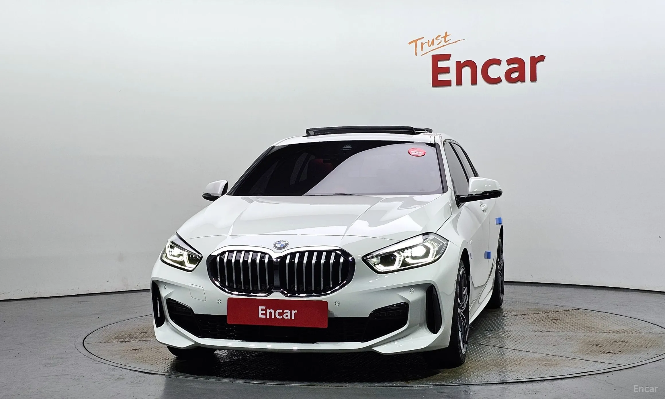 BMW 1 Series (F40) превью 2