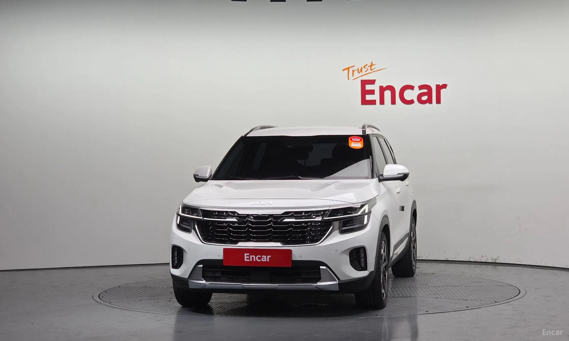 Kia Seltos превью 2