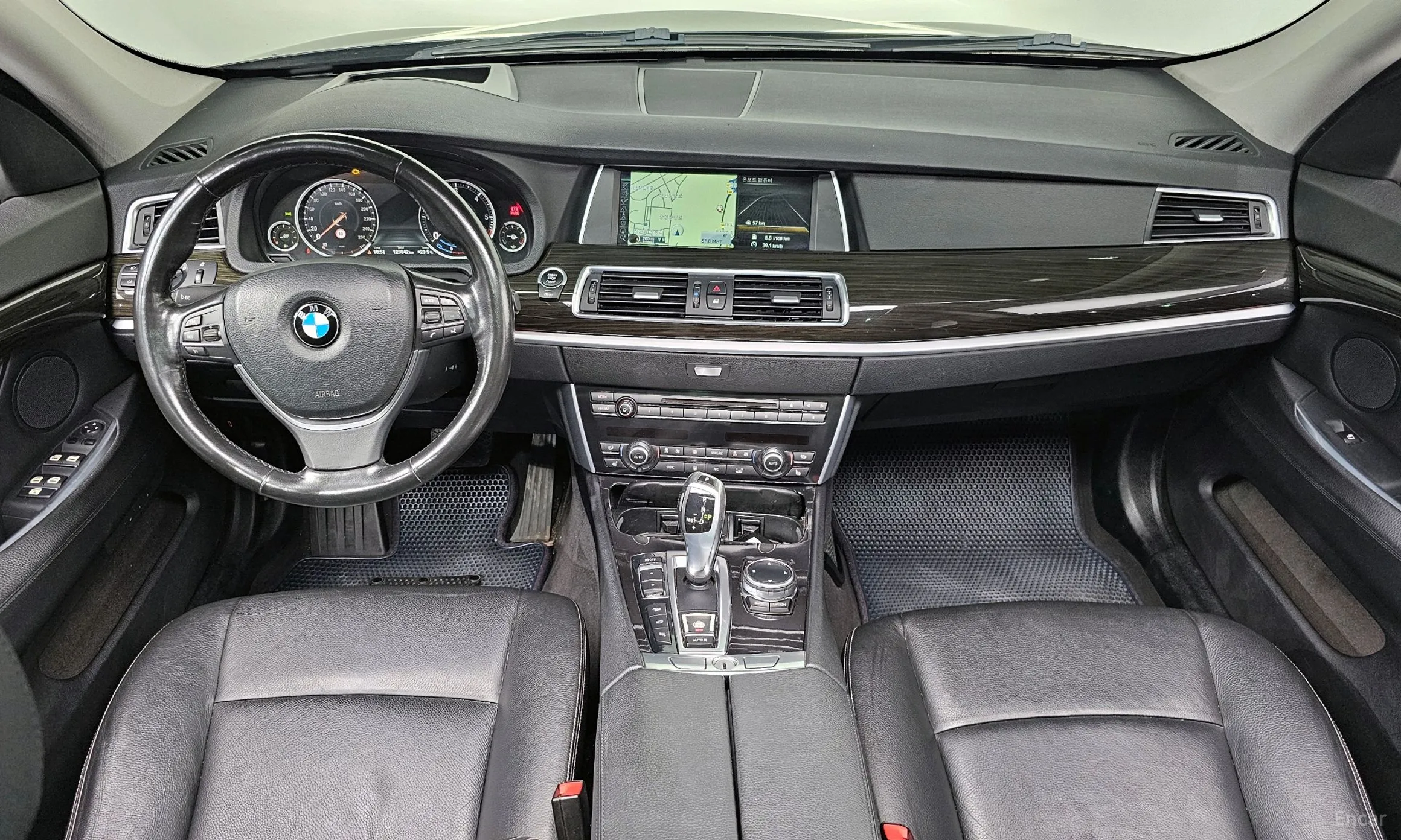 BMW 5 Series GT (F07) превью 4