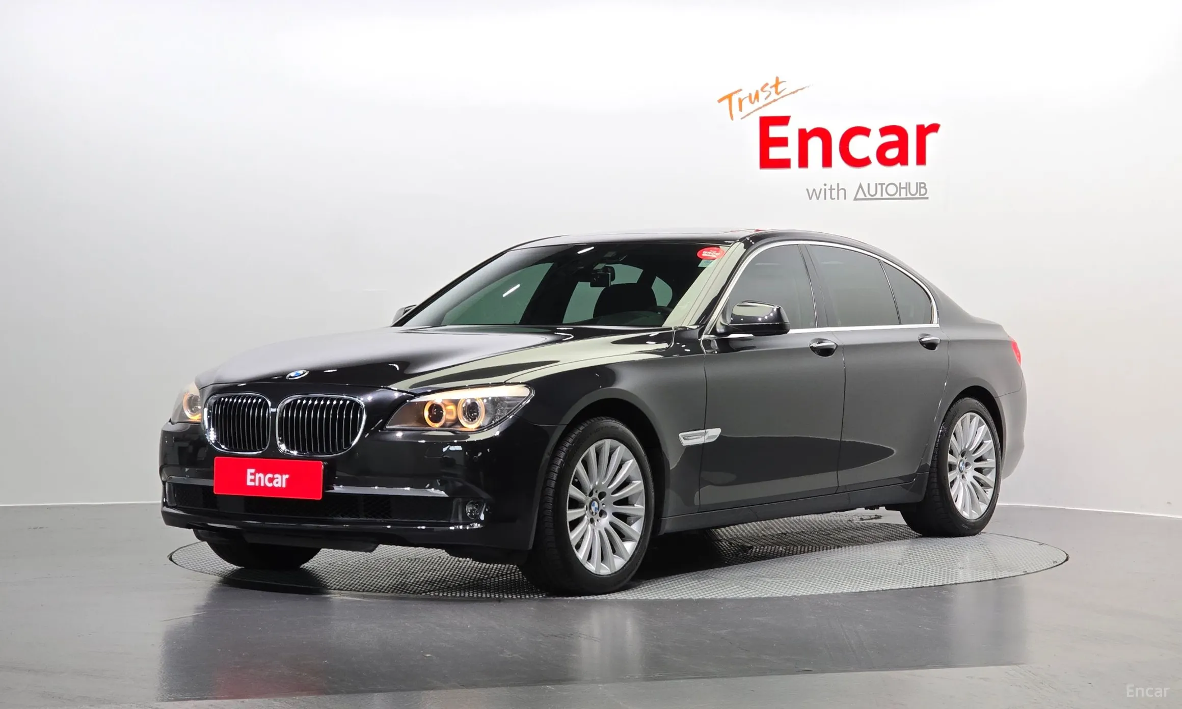 BMW 7 Series (F01)