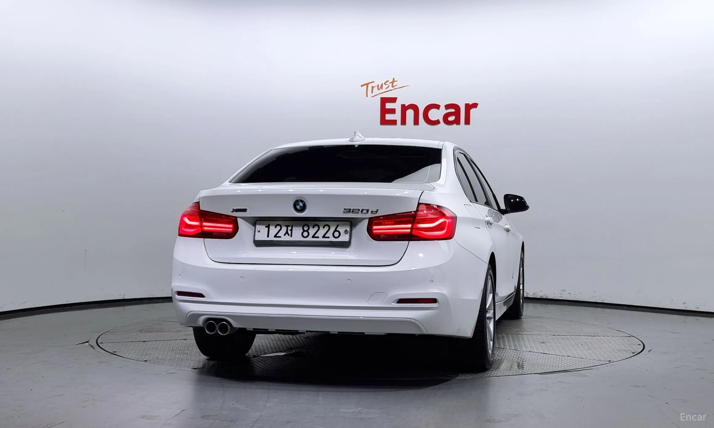BMW 3 Series (F30) превью 3