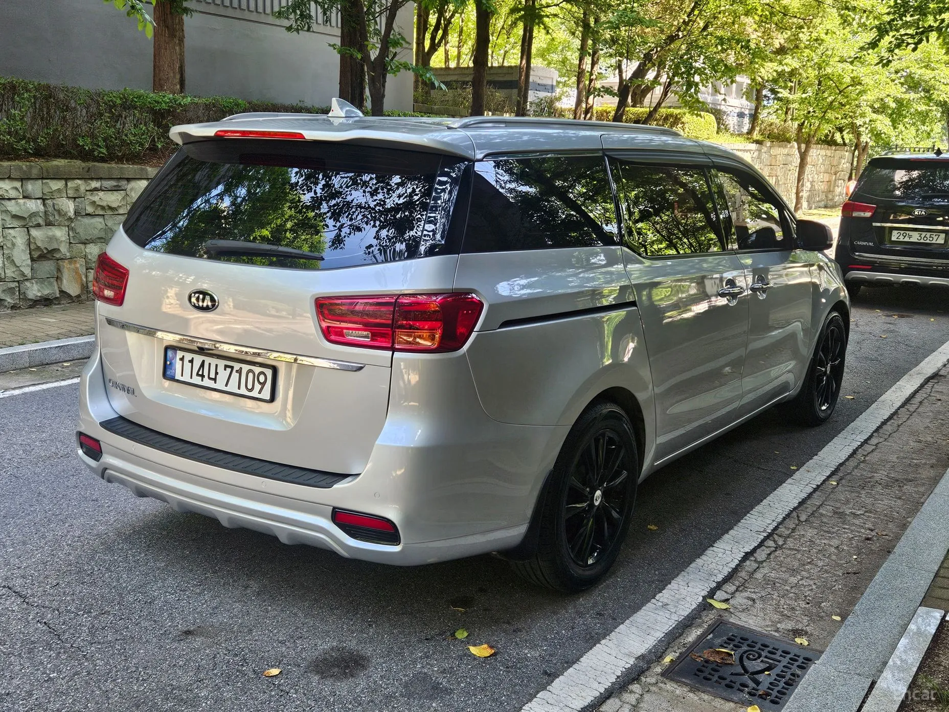 Kia Carnival превью 3