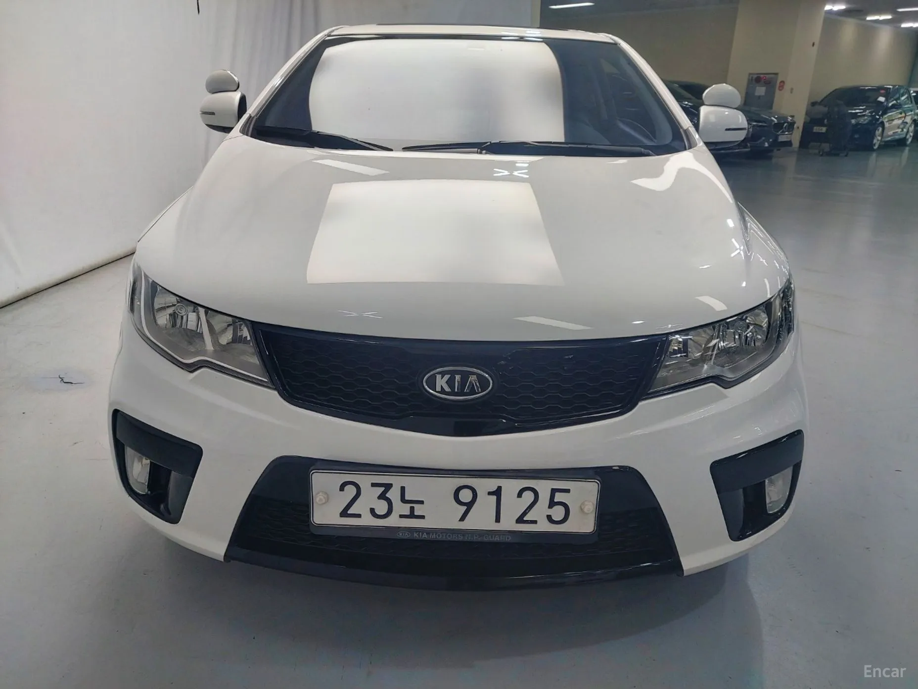 Kia Forte Coop превью 3