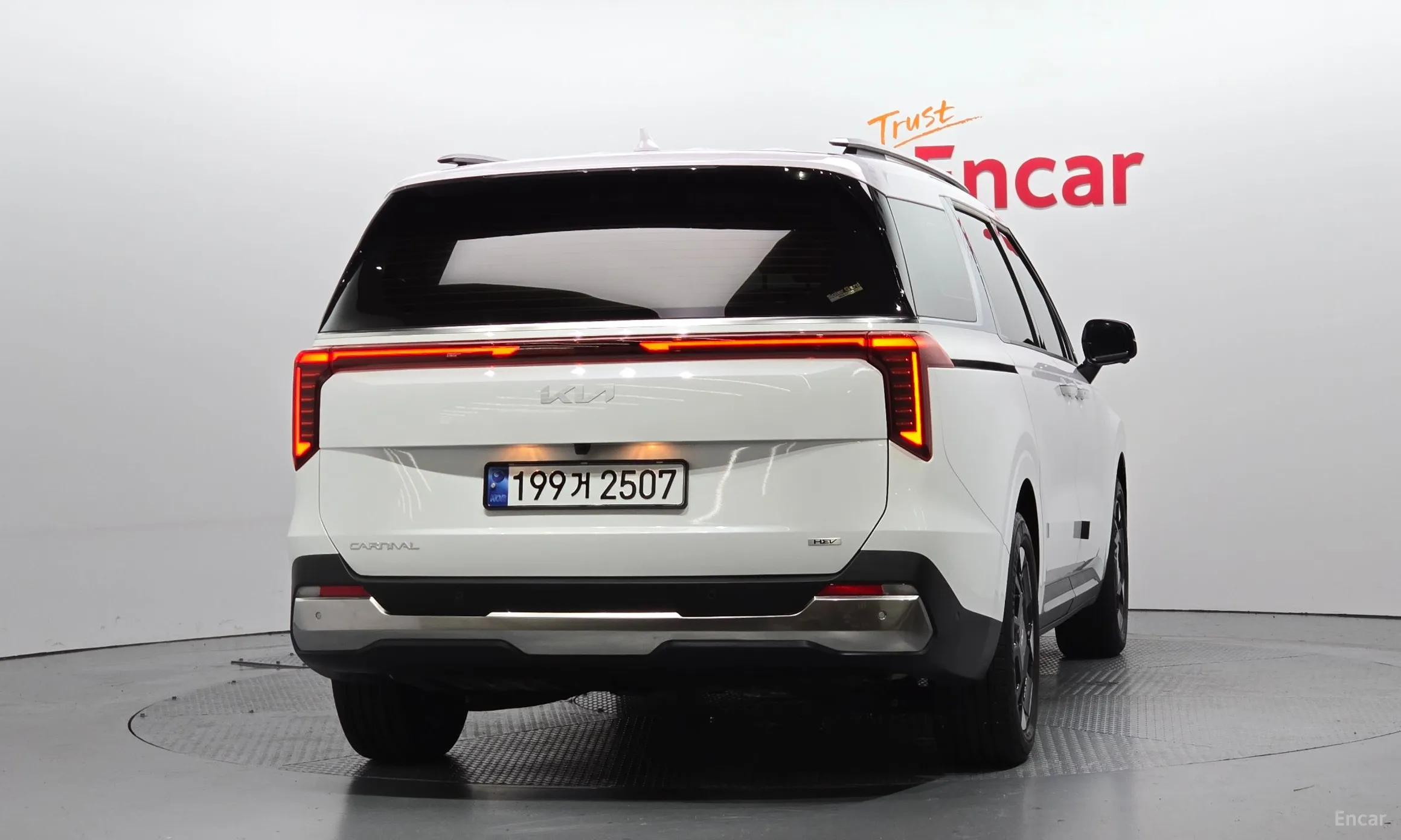 Kia Carnival 4th Generation превью 3