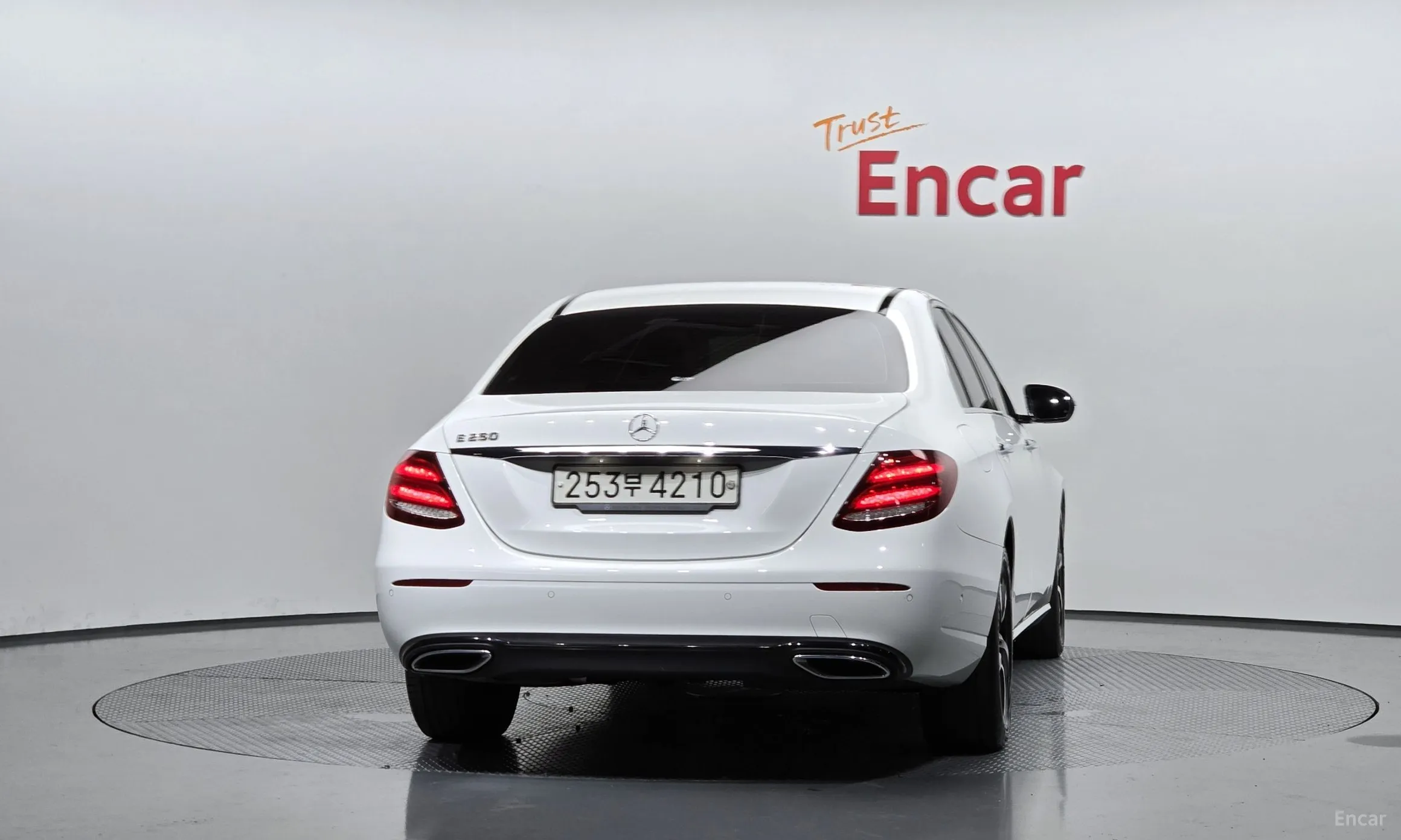 Mercedes Benz E-Class W213 превью 3