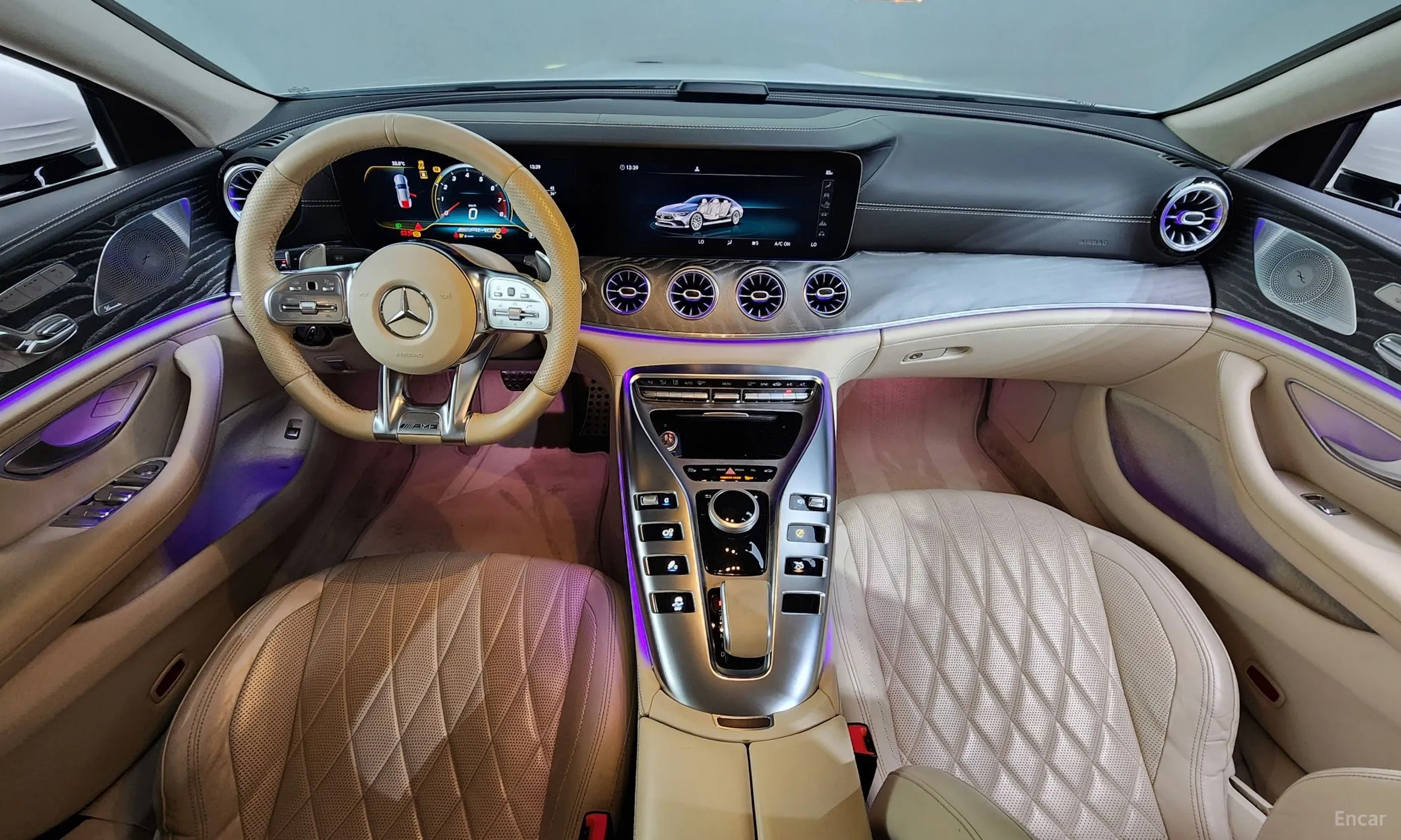 Mercedes Benz AMG GT превью 4