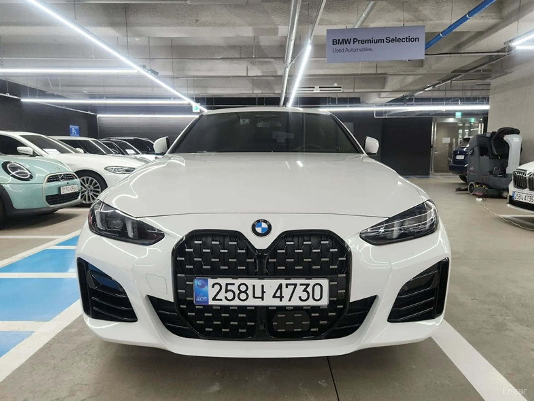 BMW Series 4 (G22)