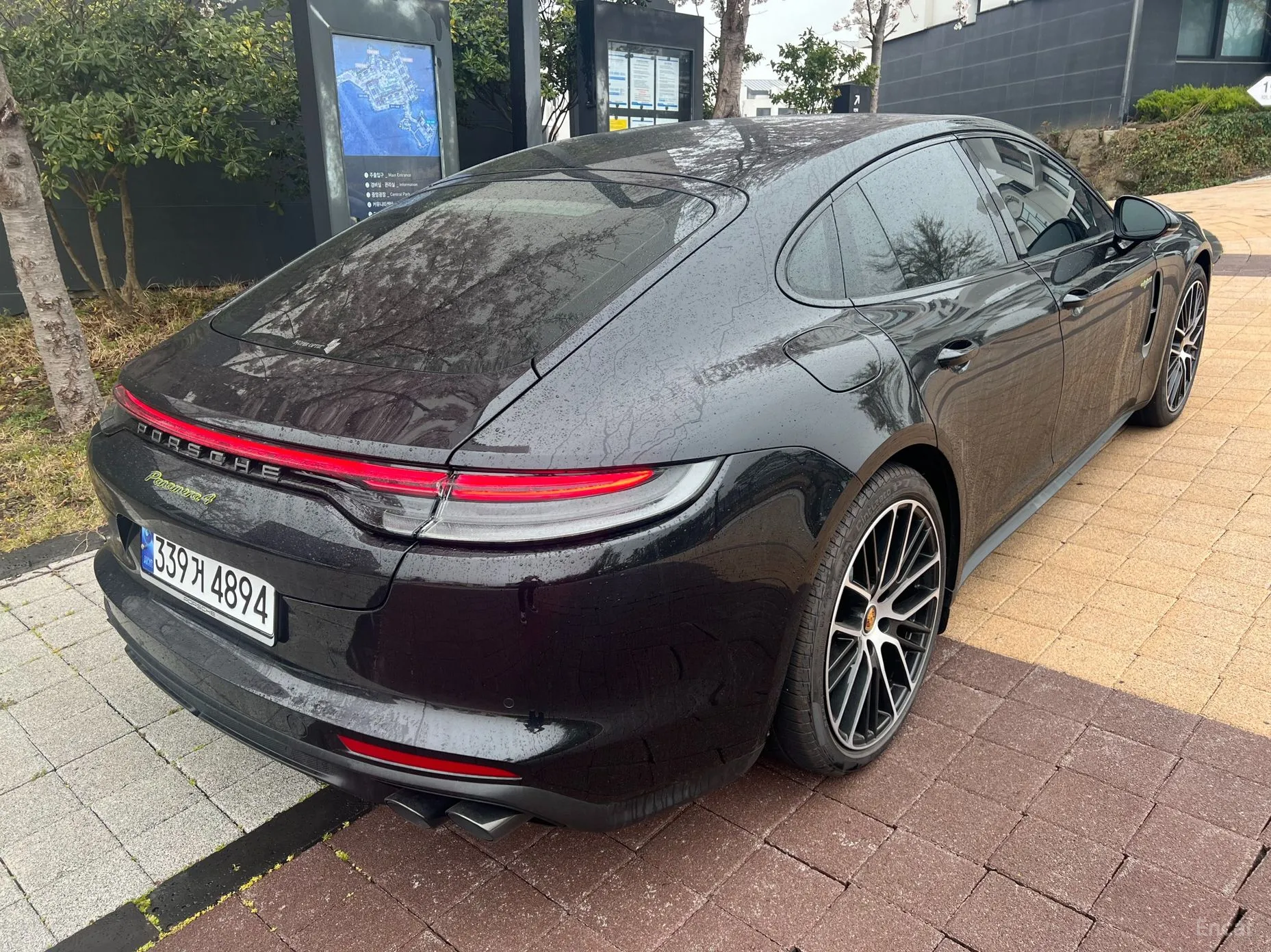 Porsche Panamera (971) превью 5