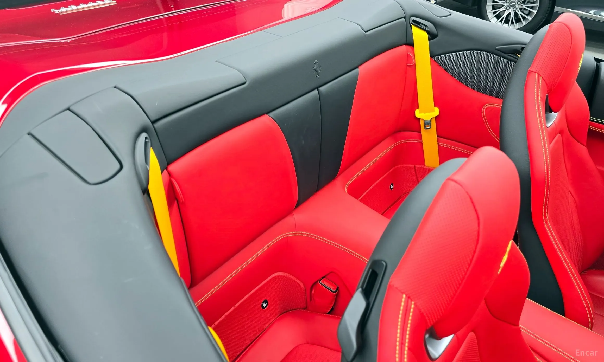 Ferrari Portofino превью 12