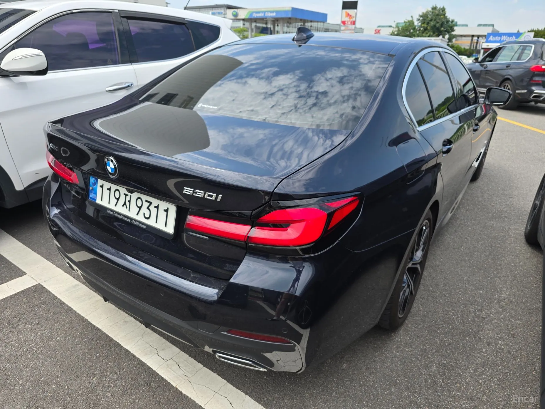 BMW 5 Series (G30) превью 3